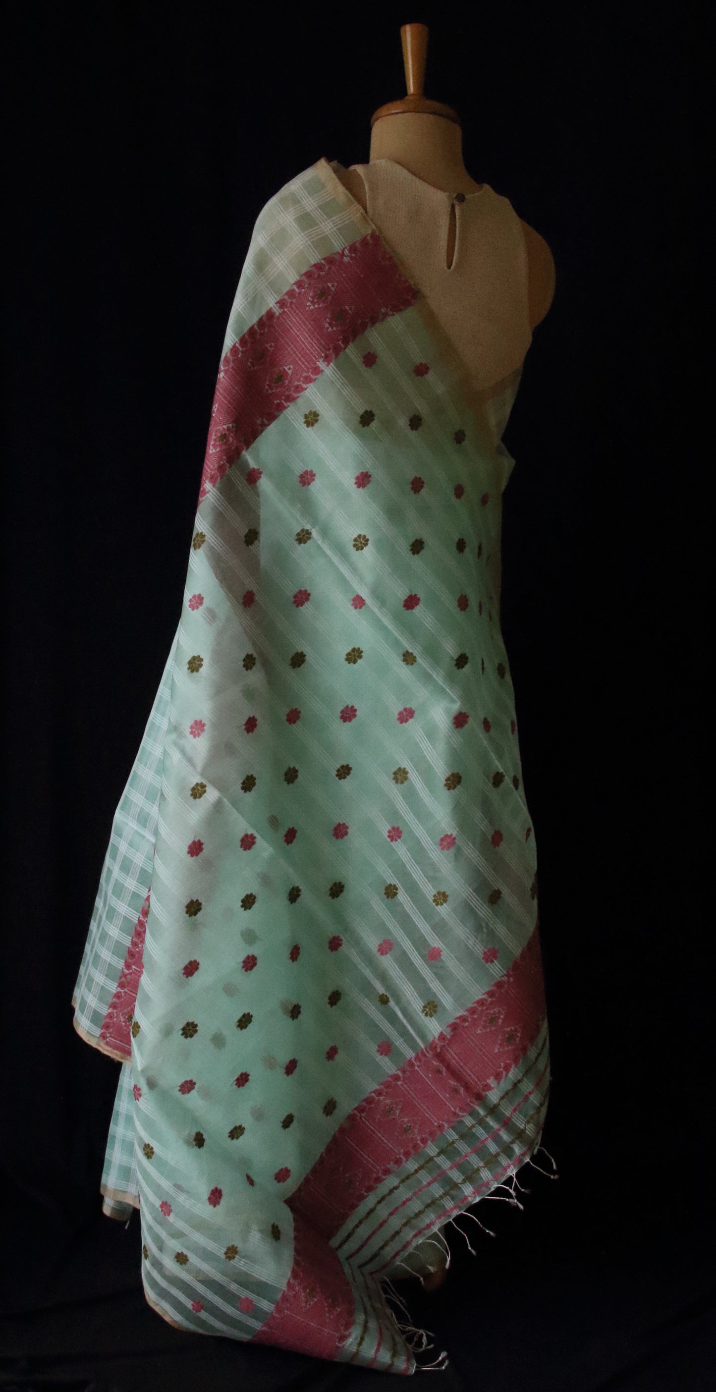 Handloom Organza Saree with chequered effect from Assam