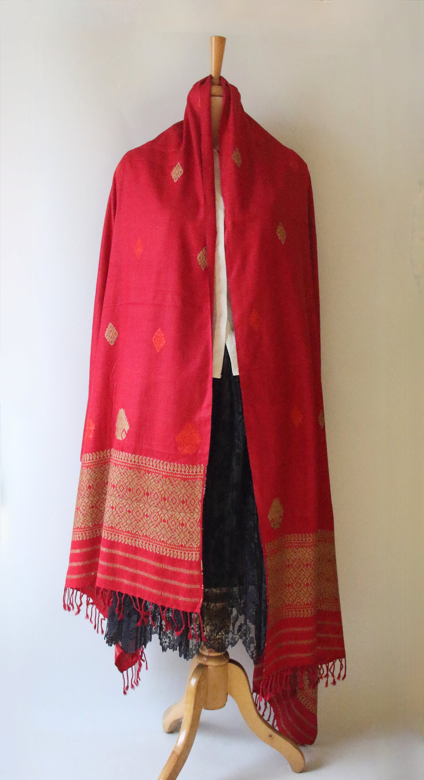 Maroon Natural Dyed  Silk Handwoven Shawls / Dupatta from Assam