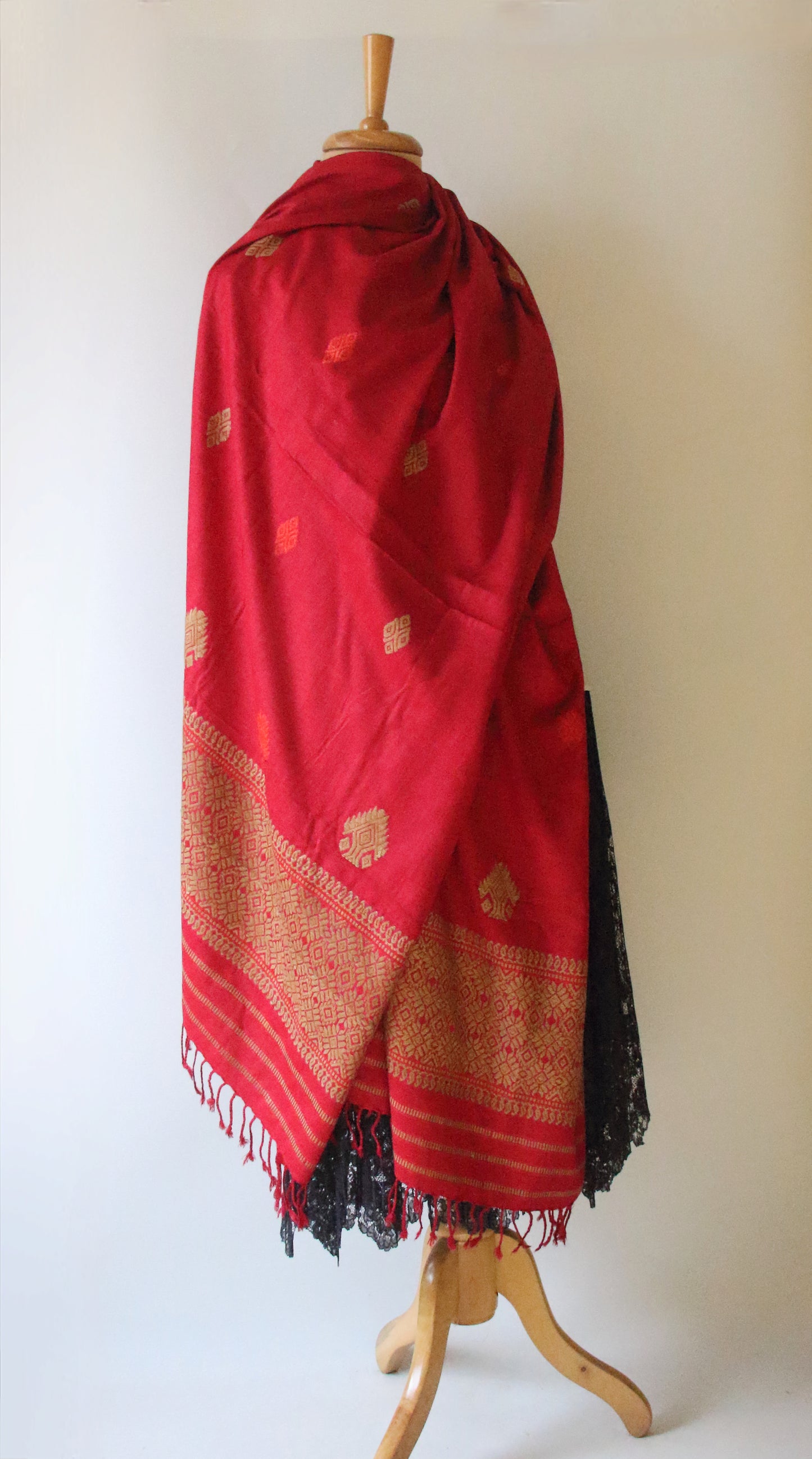 Maroon Natural Dyed  Silk Handwoven Shawls / Dupatta from Assam