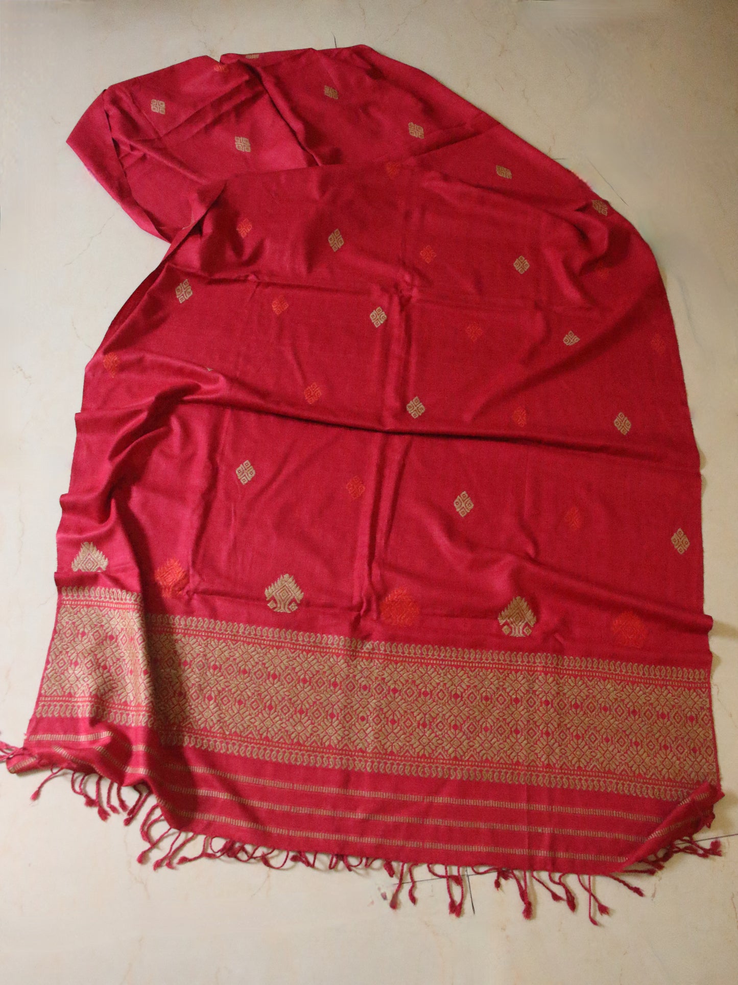 Maroon Natural Dyed  Silk Handwoven Shawls / Dupatta from Assam