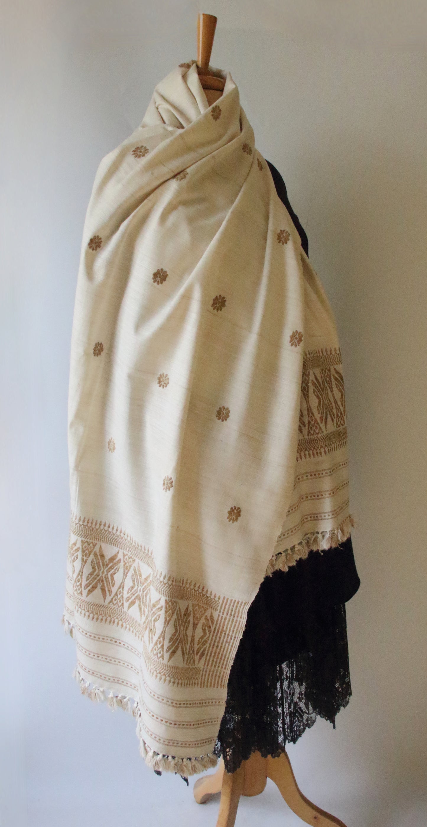Handloom Eri Silk Shawl from Assam