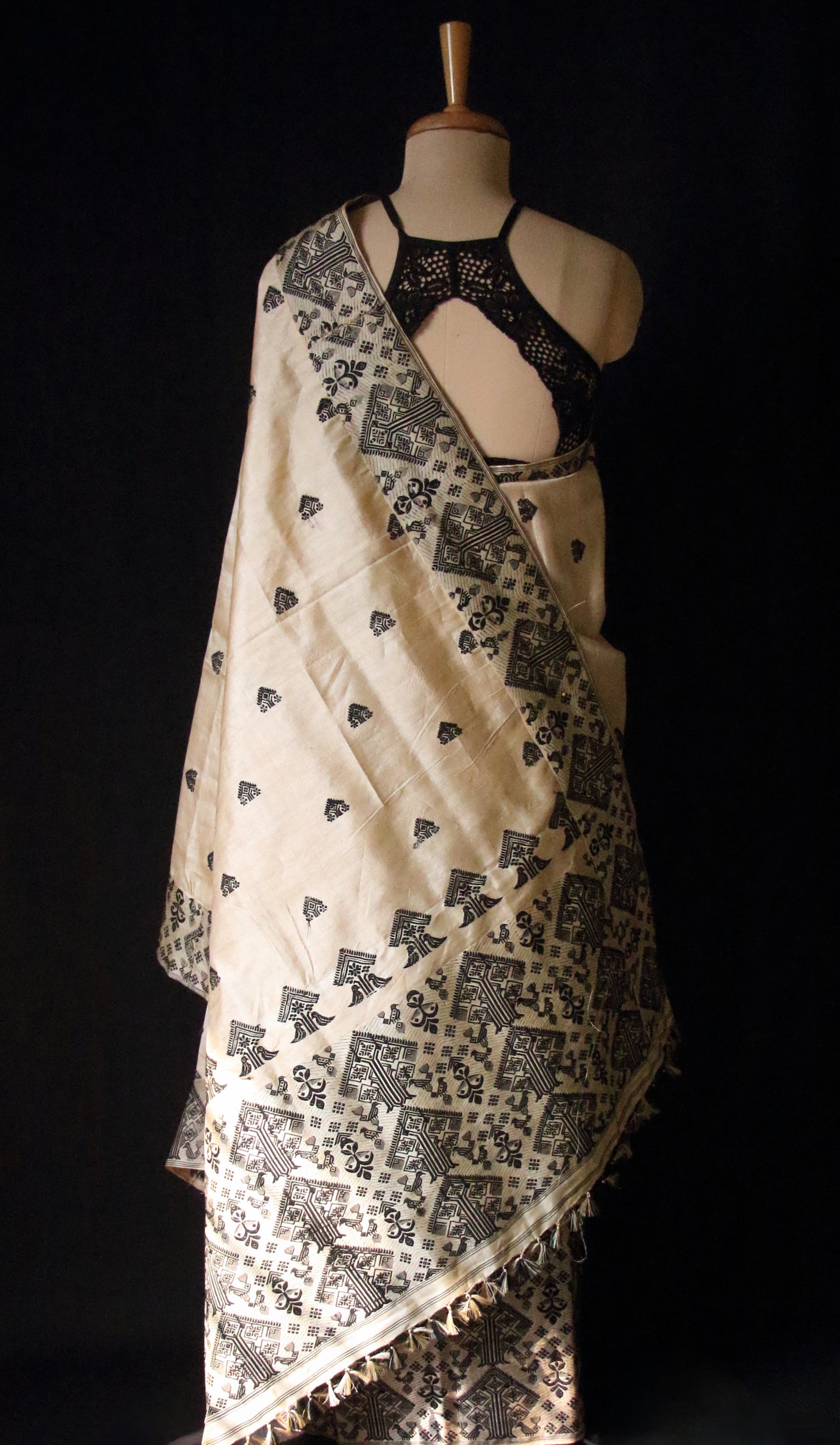 Tassar Silk Handloom Traditional Mekhla Chador Set