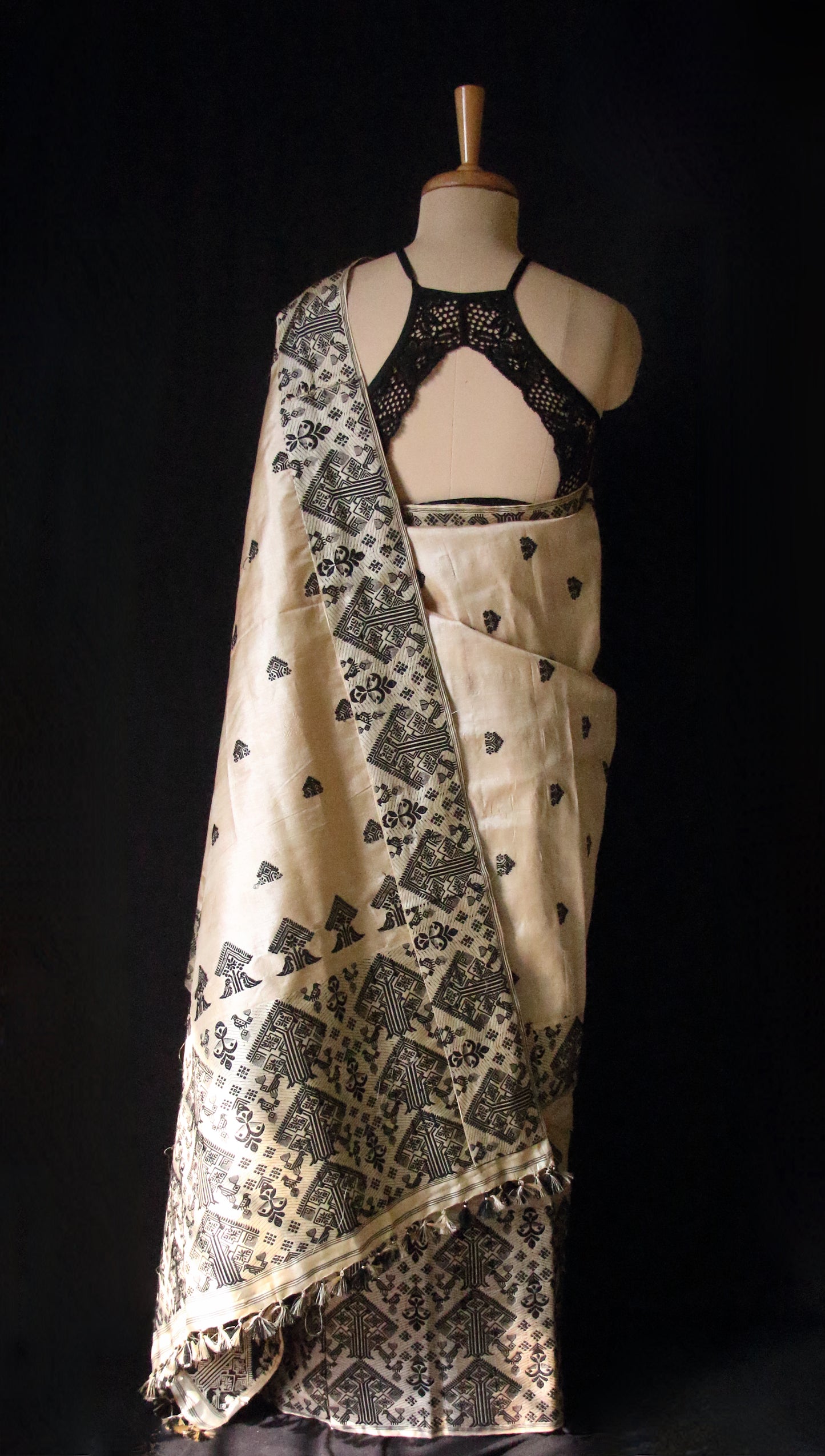 Tassar Silk Handloom Traditional Mekhla Chador Set