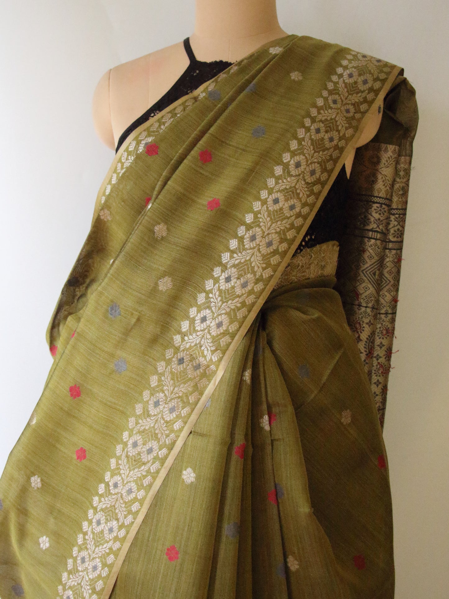 Natural Dyed Mehendi Green Handloom Silk  Saree from Assam