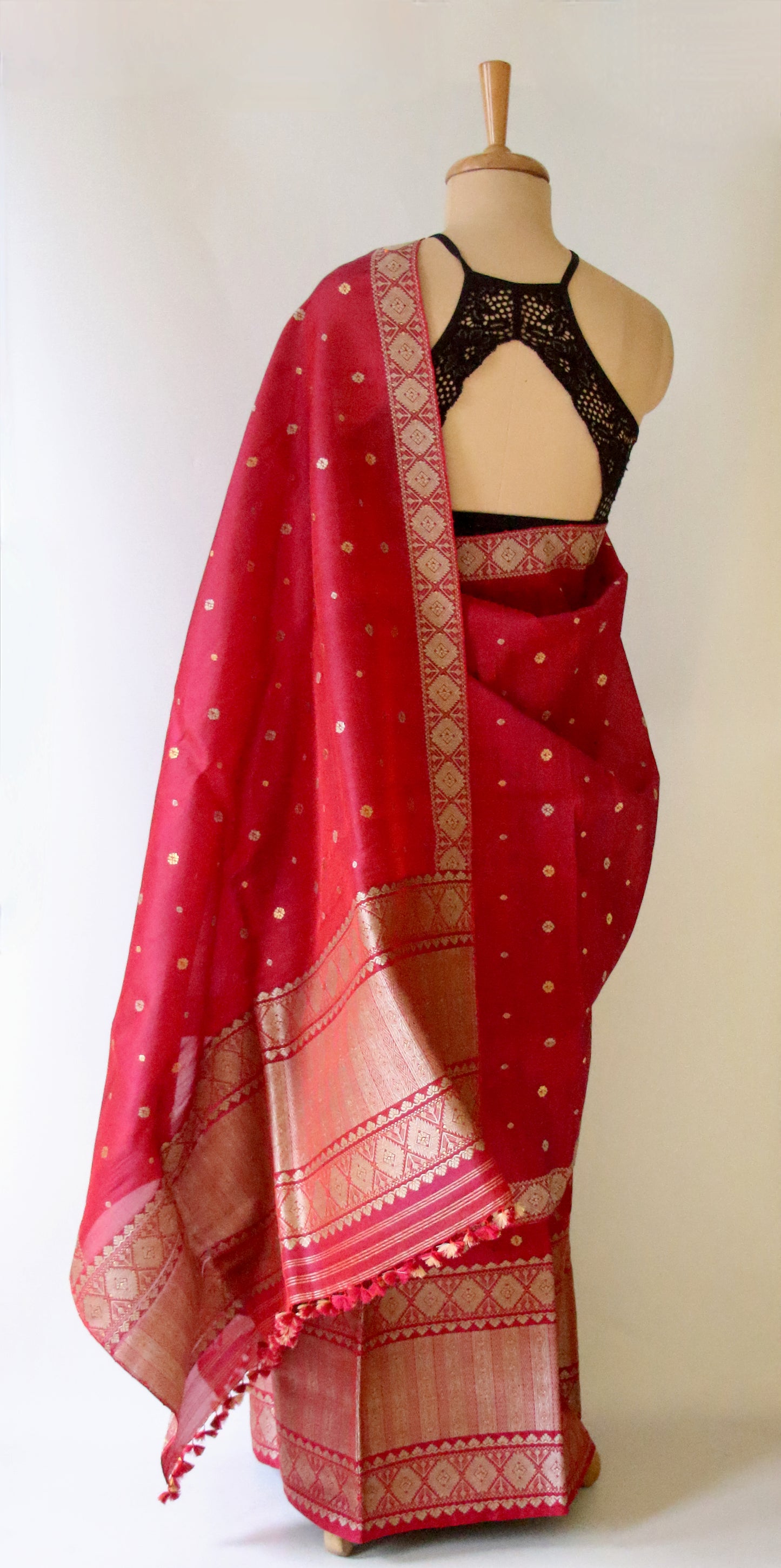 Natural Dyed  Handloom Mulberry Silk Mekhla Chador Set