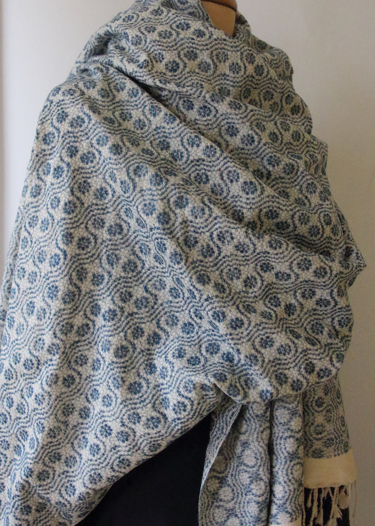 Patterned Eri Silk Handwoven Scarf from Assam