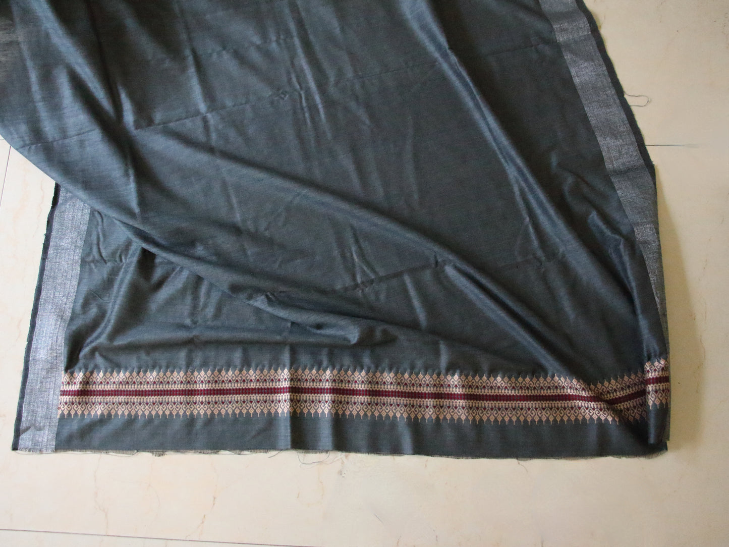 Eri Silk Saree in Grey colour from Assam