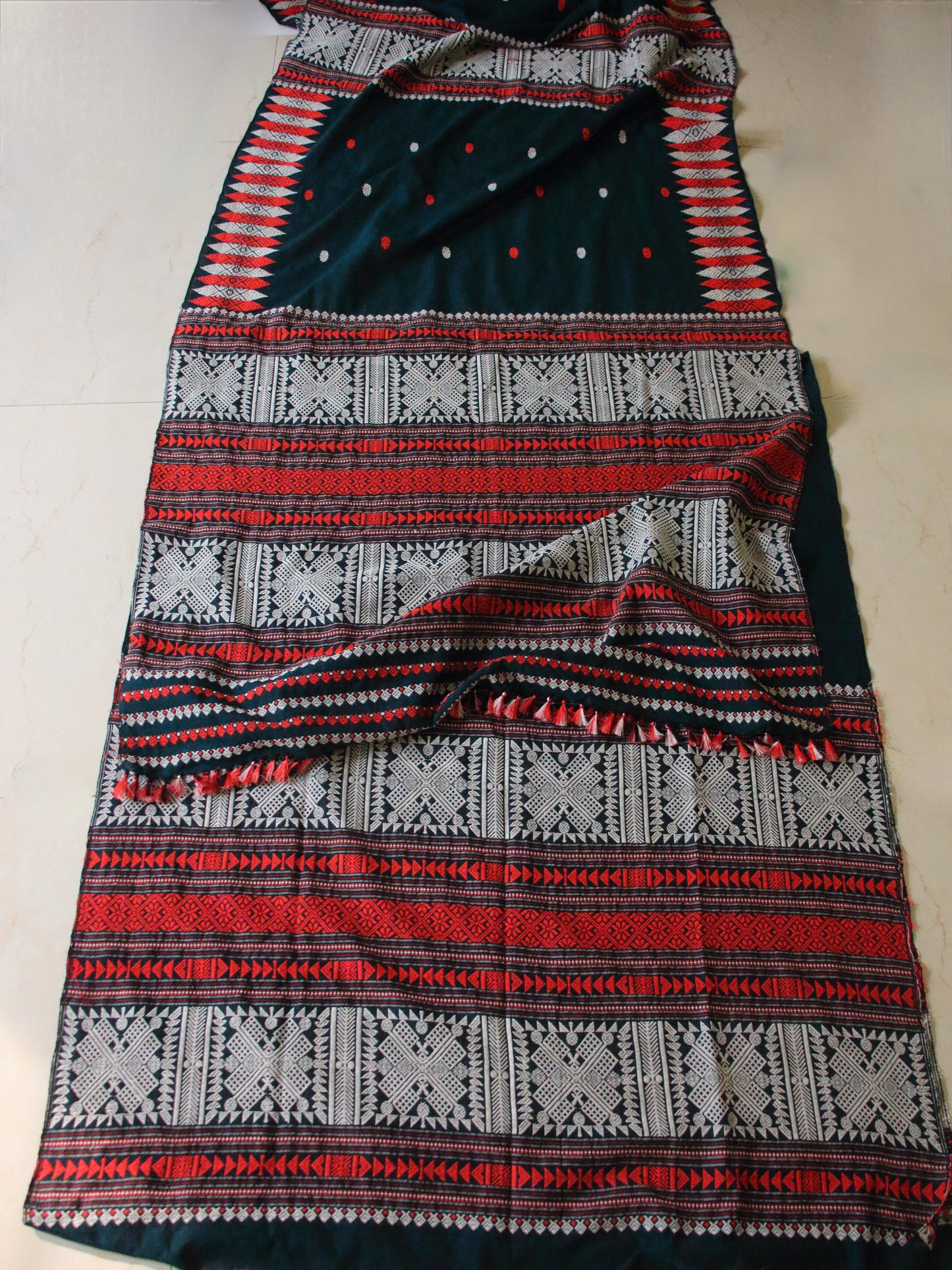 Green Cotton Traditional Tribal Design Handloom Mekhela Chador Set