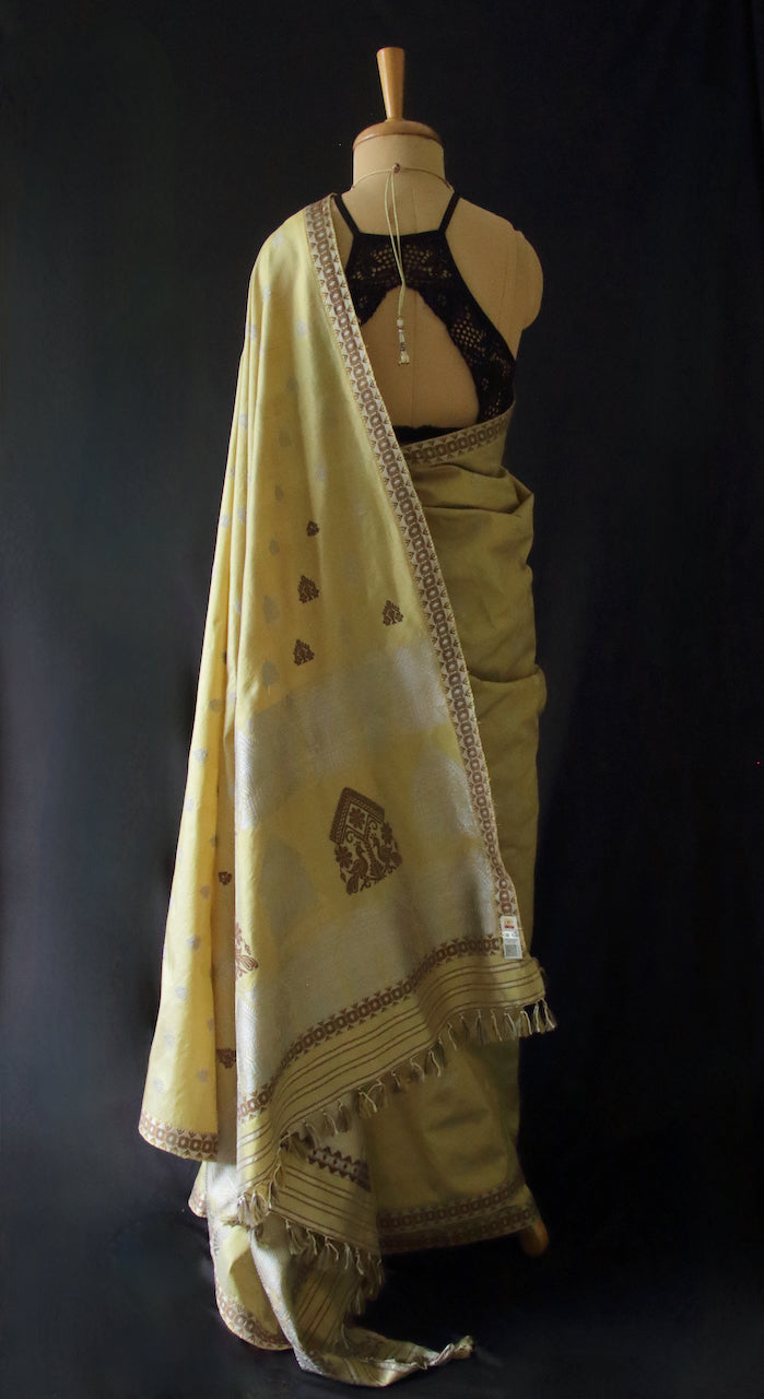 Soft Moss Green Colour Handloom Mulberry Silk Saree from Assam