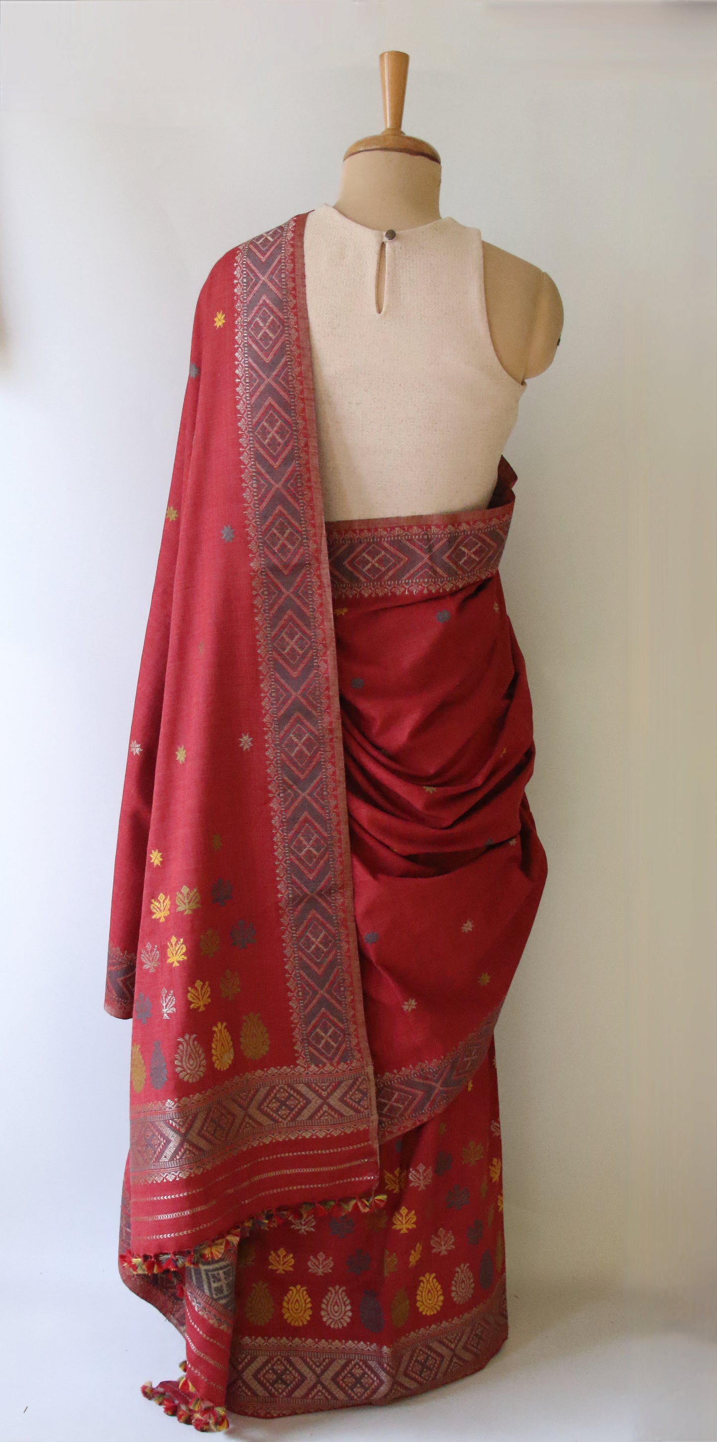 Maroon Narural Dyed Eri Silk Mekhela Chador Set