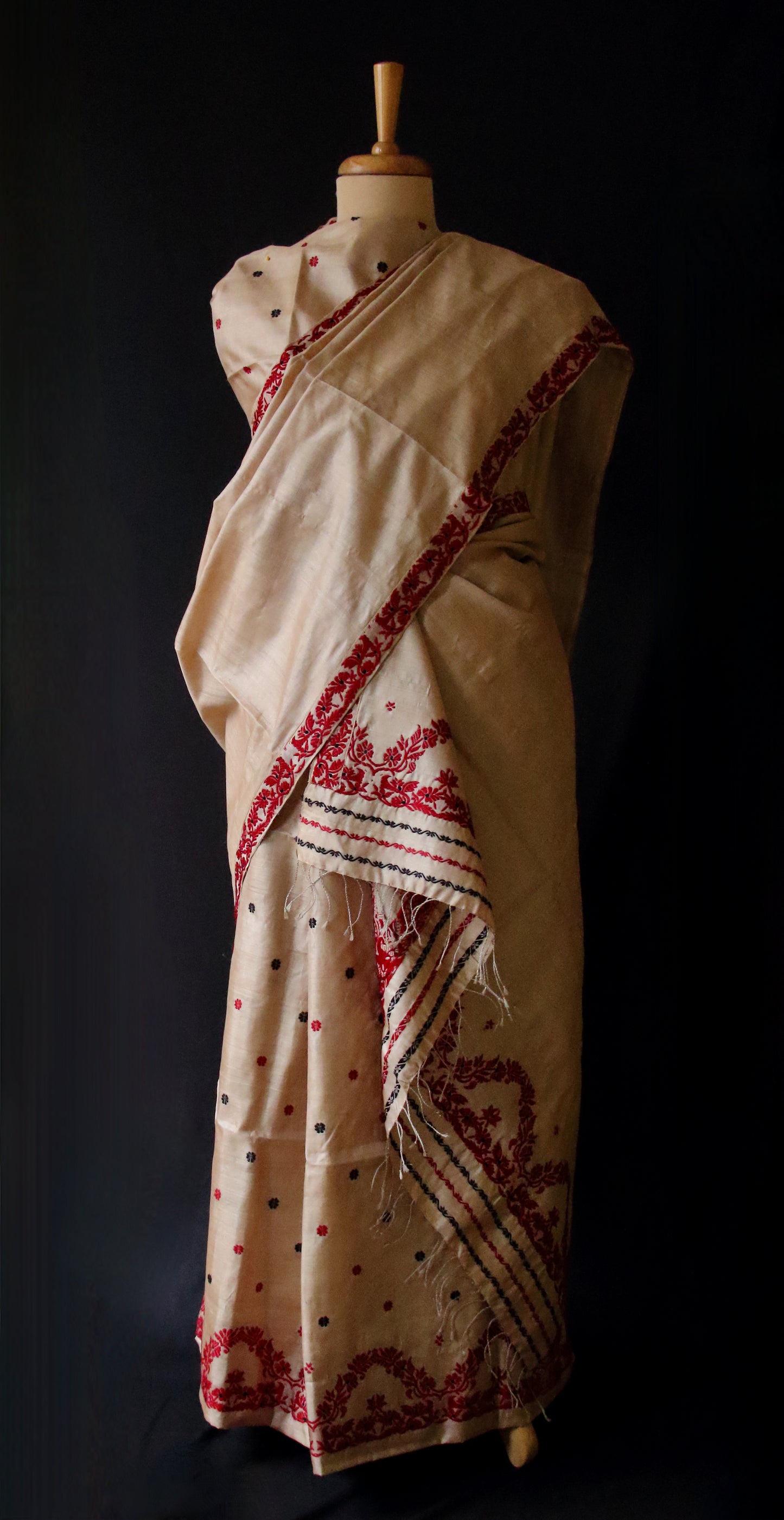 Tassar Silk Handloom Mekhla Chador Set