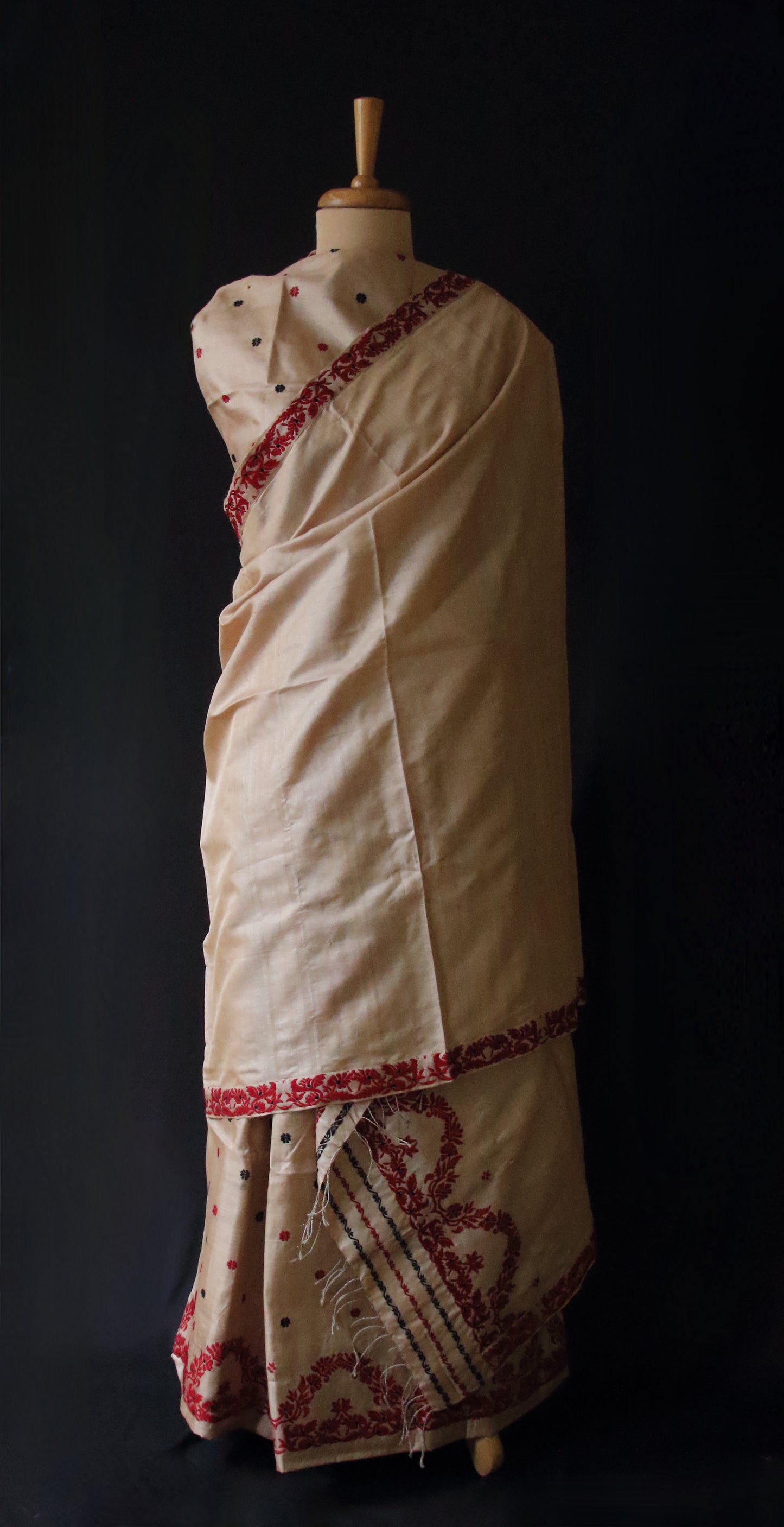 Tassar Silk Handloom Mekhla Chador Set