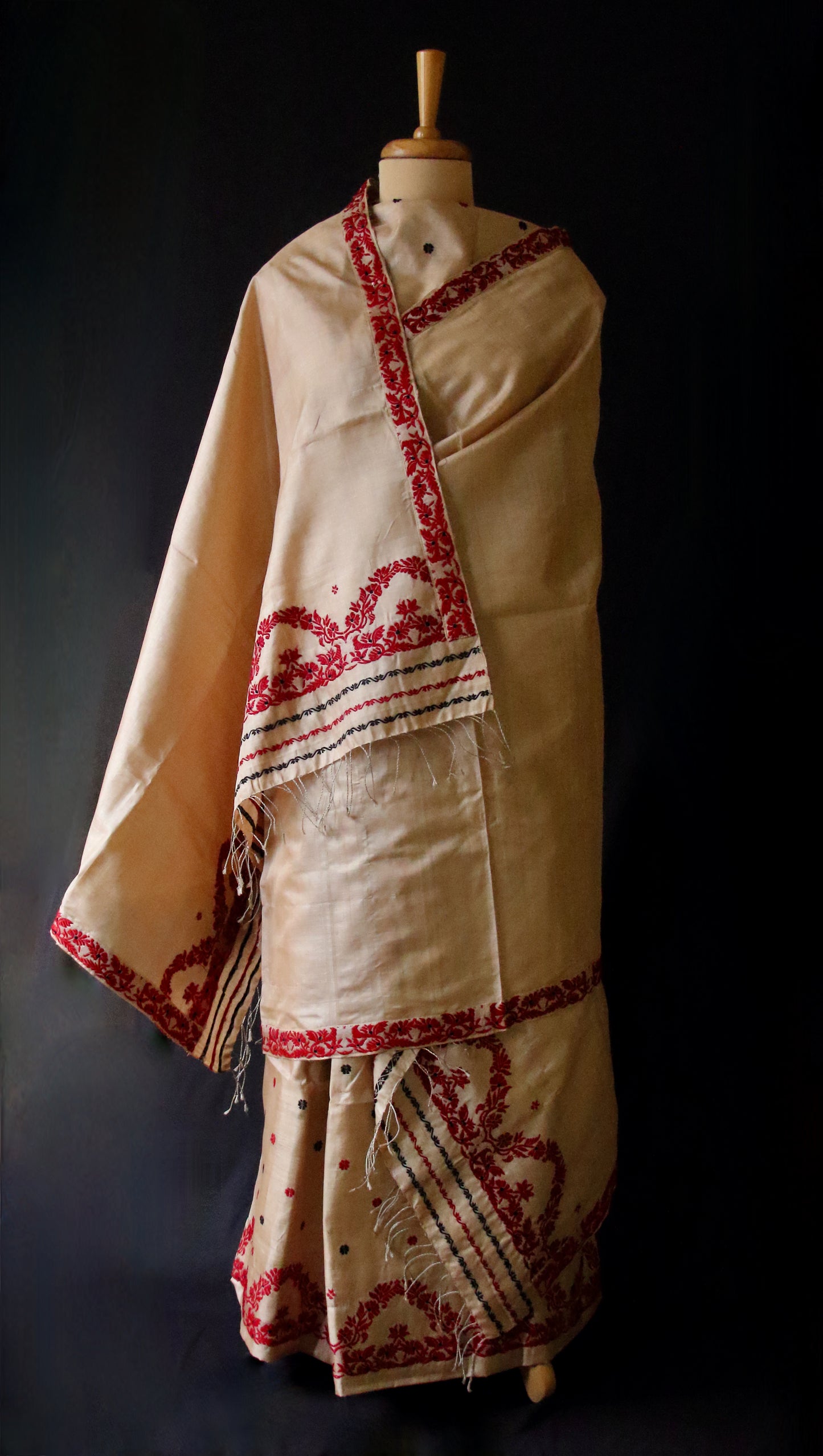 Tassar Silk Handloom Mekhla Chador Set