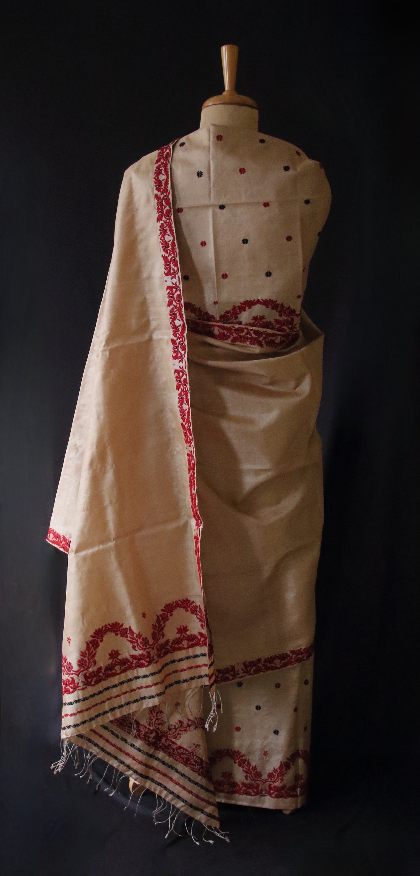 Tassar Silk Handloom Mekhla Chador Set