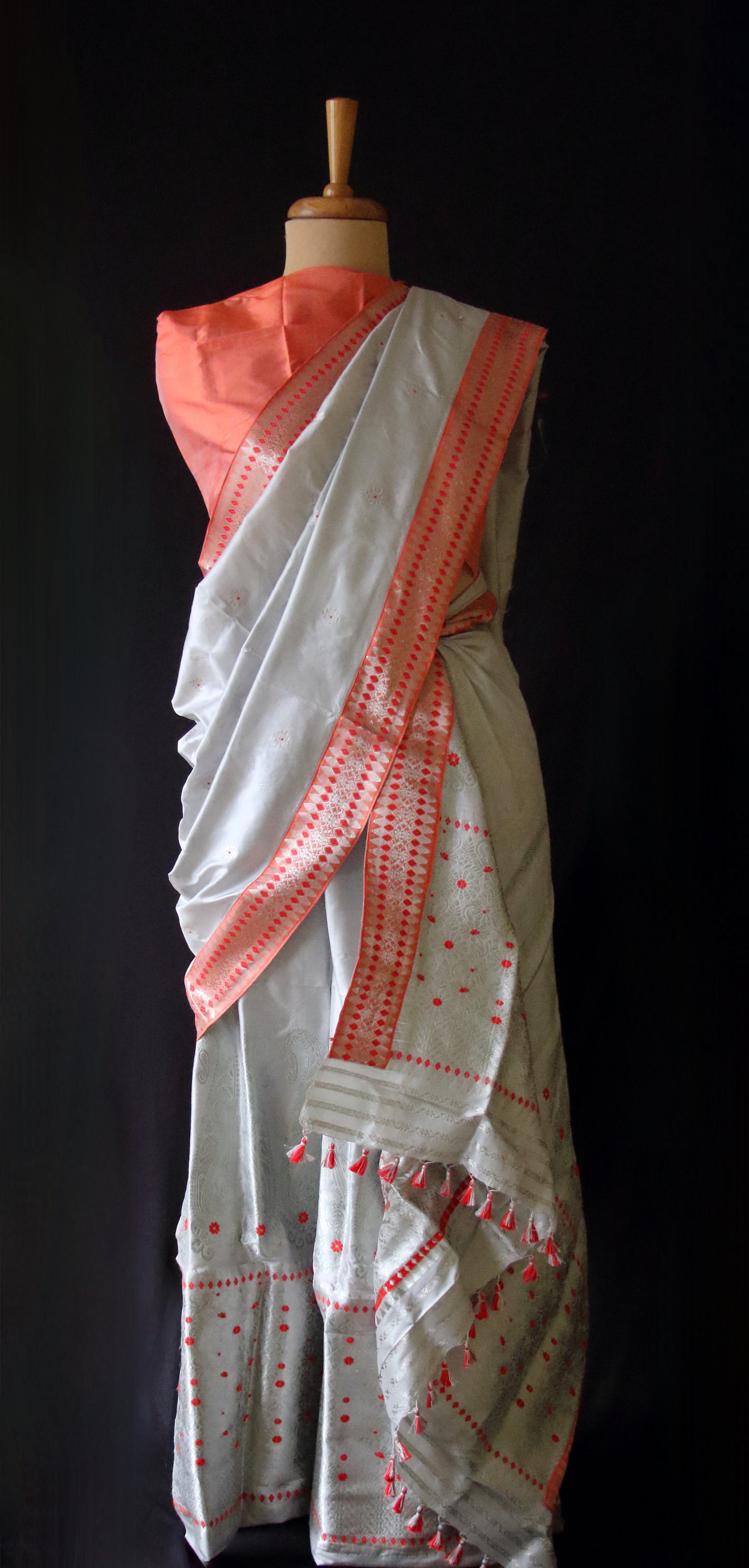Soft Grey Handloom Mulberry Silk Mekhla Chador Set from Assam