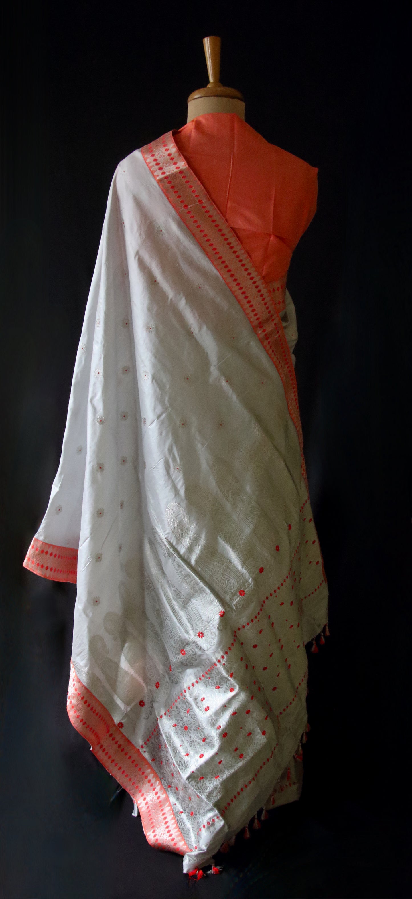 Soft Grey Handloom Mulberry Silk Mekhla Chador Set from Assam