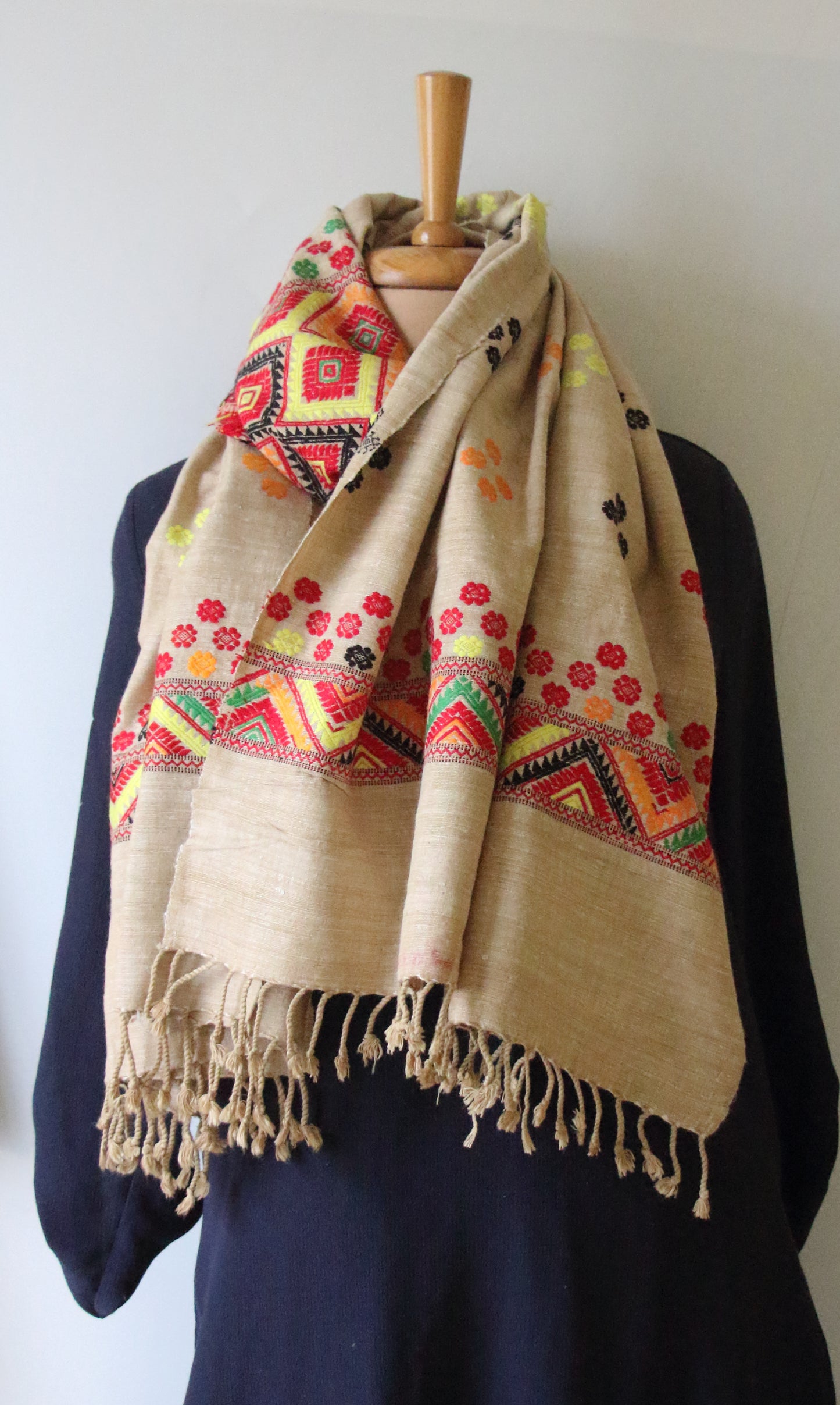 Tribal Design Handloom Silk Stole / Scarf  from Assam