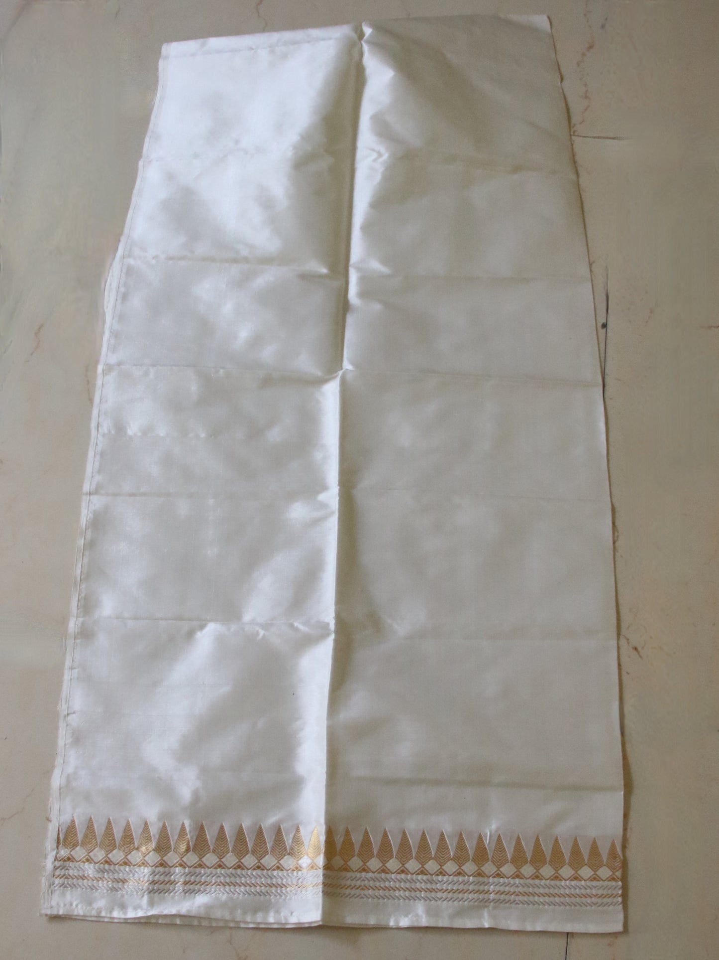 Natural Off White Colour Traditional Handloom Mulberry Silk Mekhla Chador Set