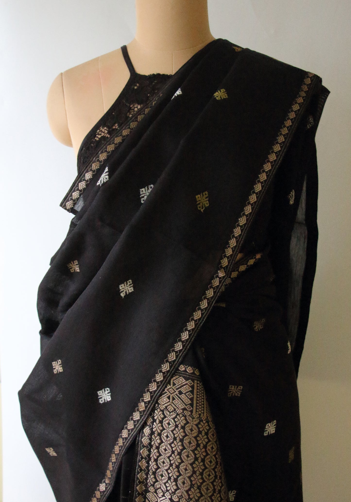 Dark Grey Cotton Silk Handloom Mekhela Chador Set from Assam