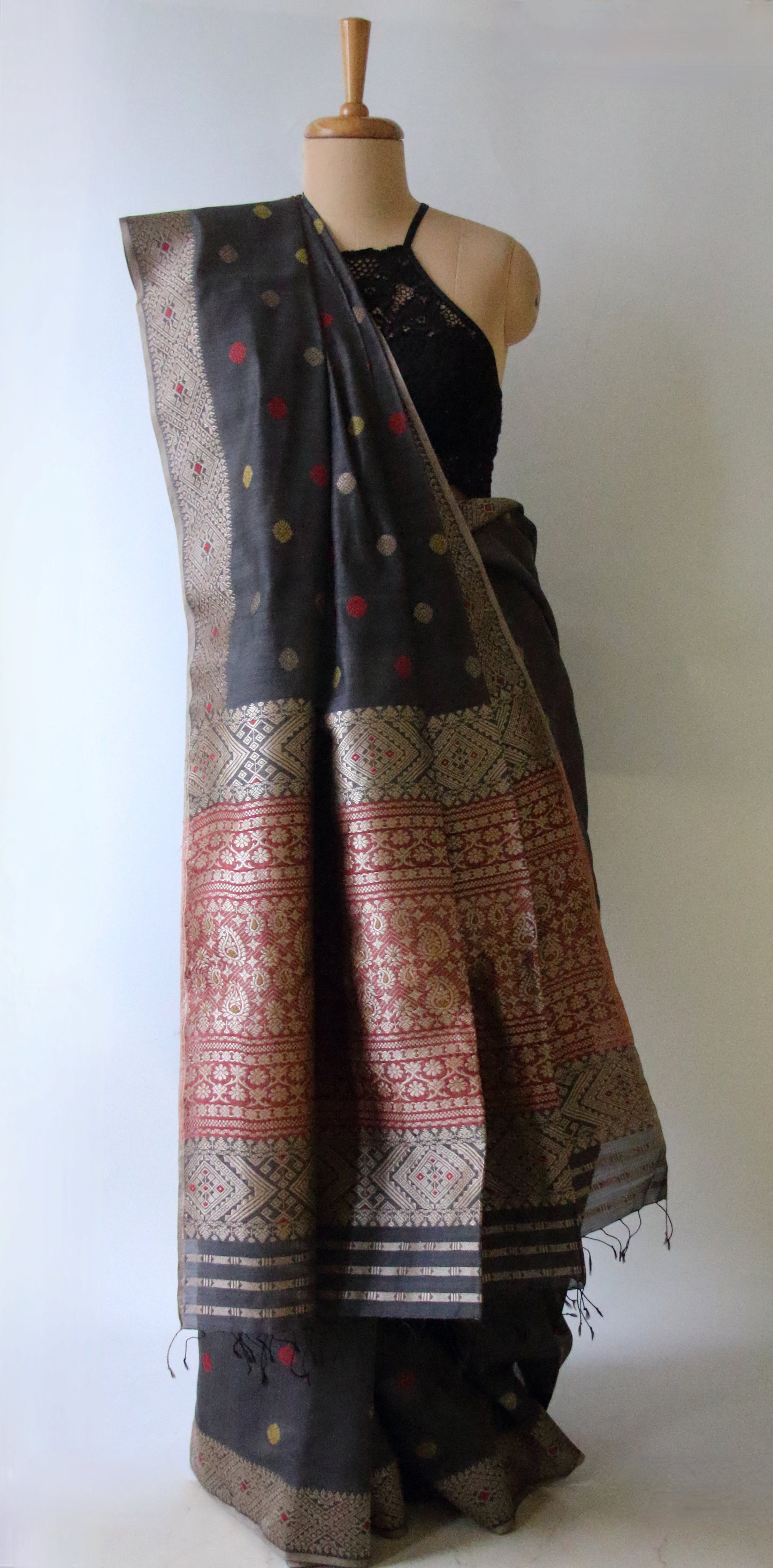Natural Dyed Grey Handloom Silk  Saree from Assam
