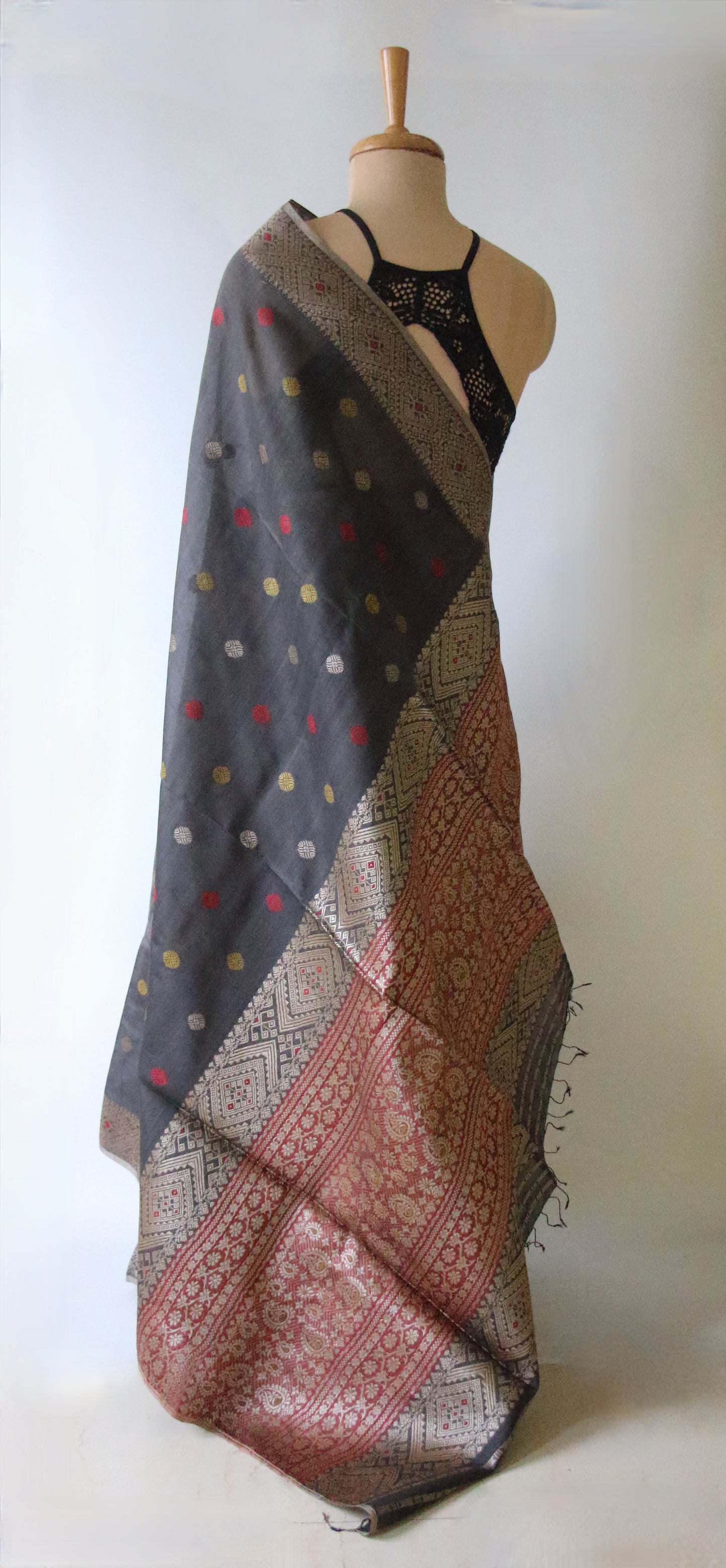 Natural Dyed Grey Handloom Silk  Saree from Assam
