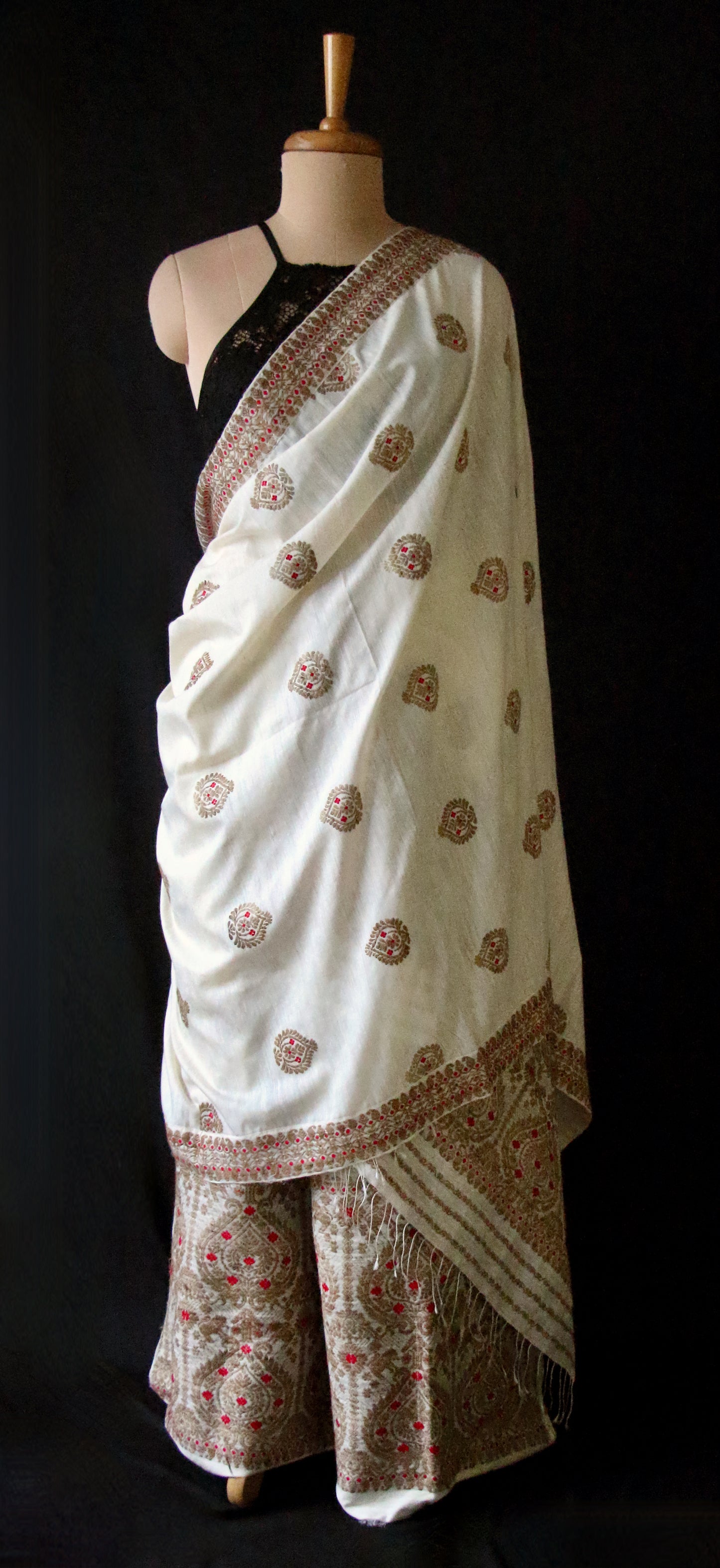 Handloom Natural Off White Eri Silk by Mulberry Silk Mekhela Chador Set