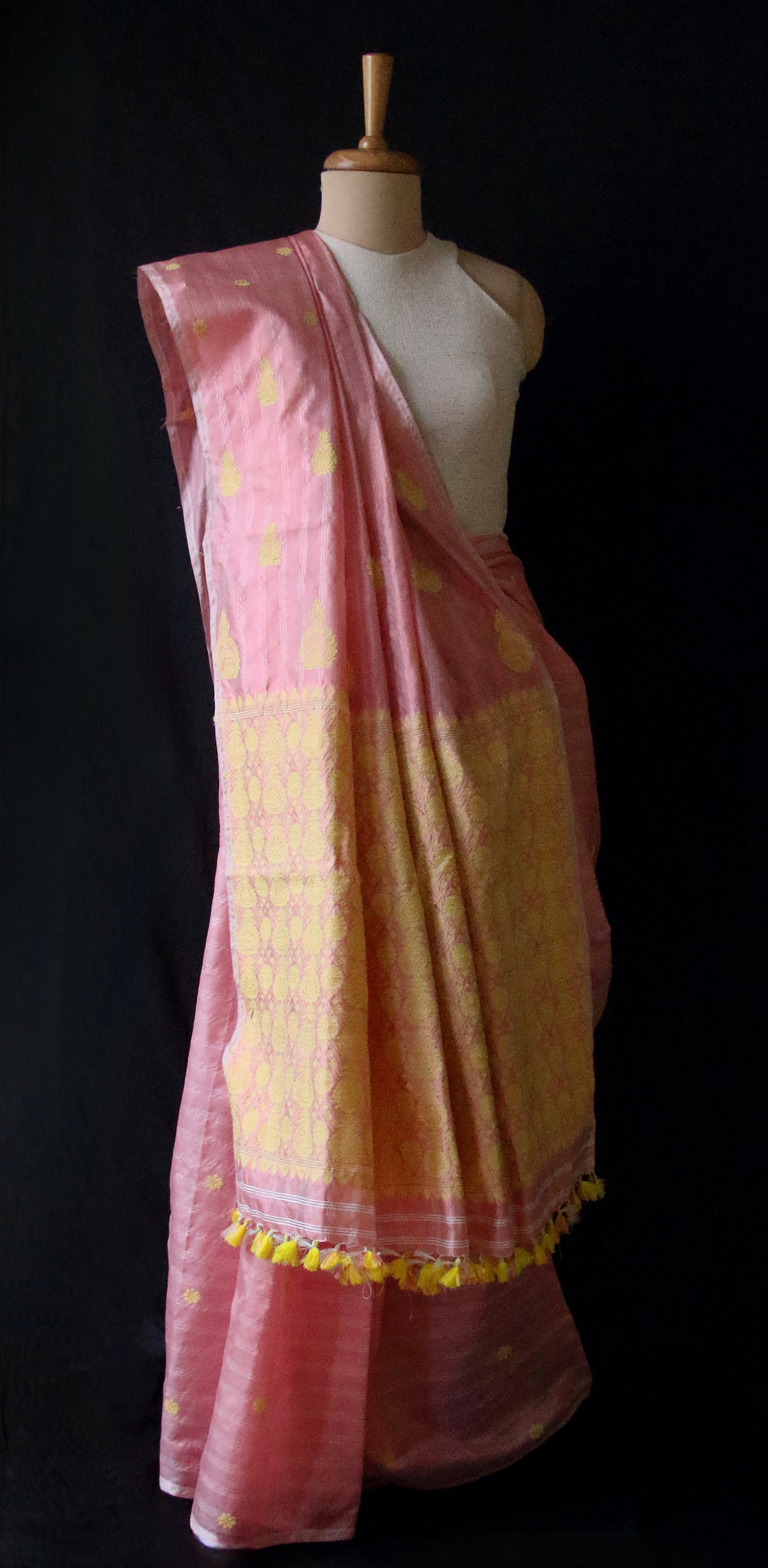 Pink Natural dyed Handloom Silk Saree with chequered effect from Assam