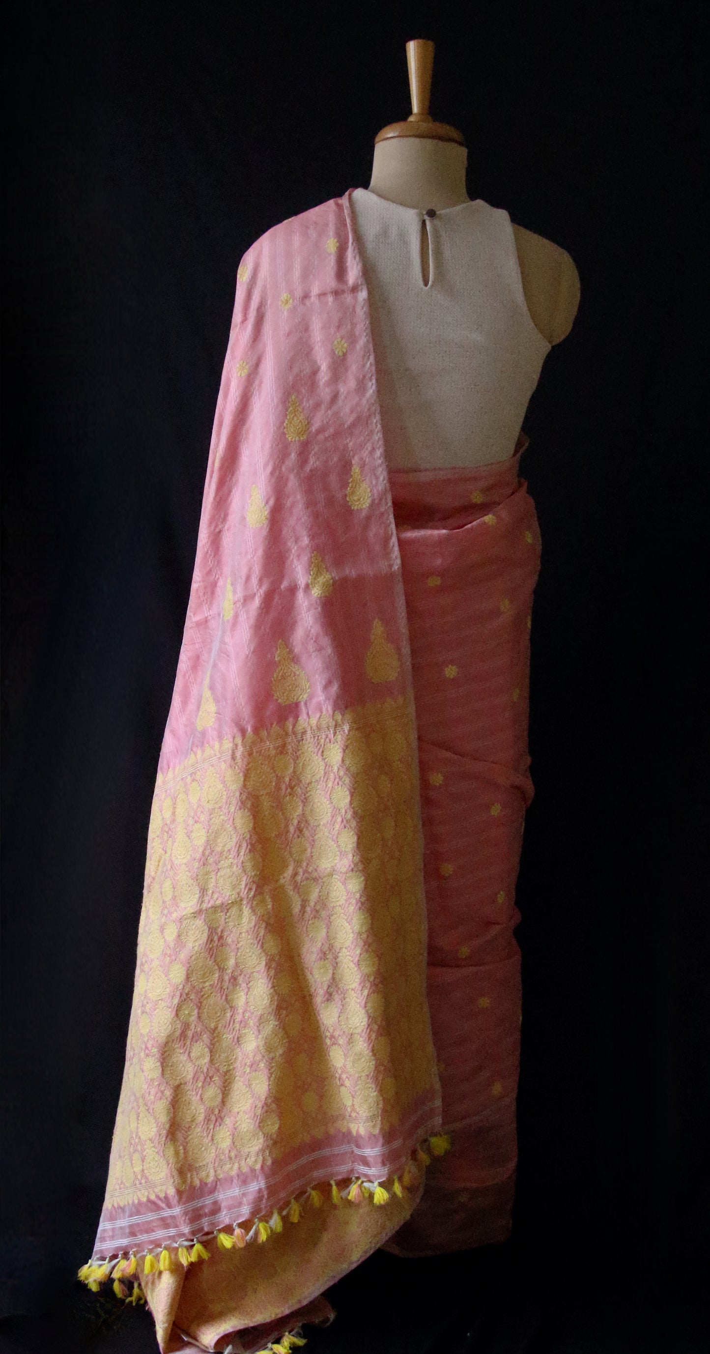 Pink Natural dyed Handloom Silk Saree with chequered effect from Assam