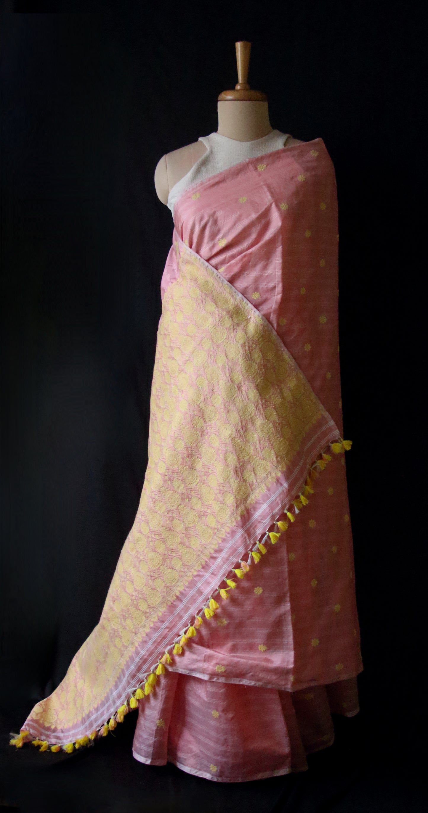Pink Natural dyed Handloom Silk Saree with chequered effect from Assam
