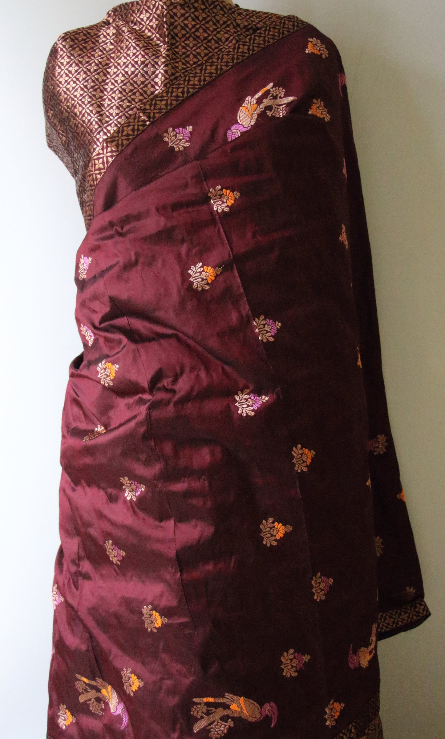 Maroon Traditional Mekhela Chador Set / Brocade Blouse from Assam