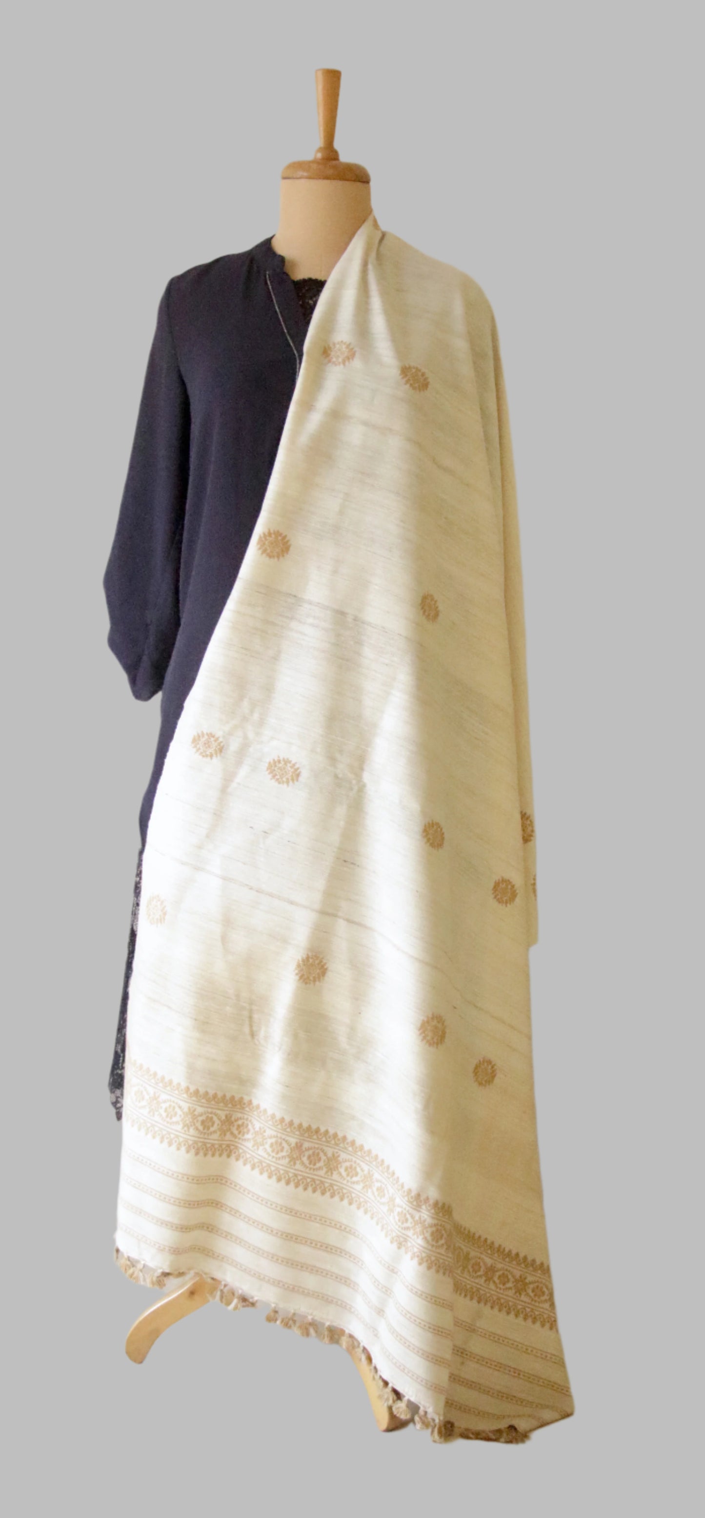 Handloom Eri Silk Shawl in hand spun yarns from Assam