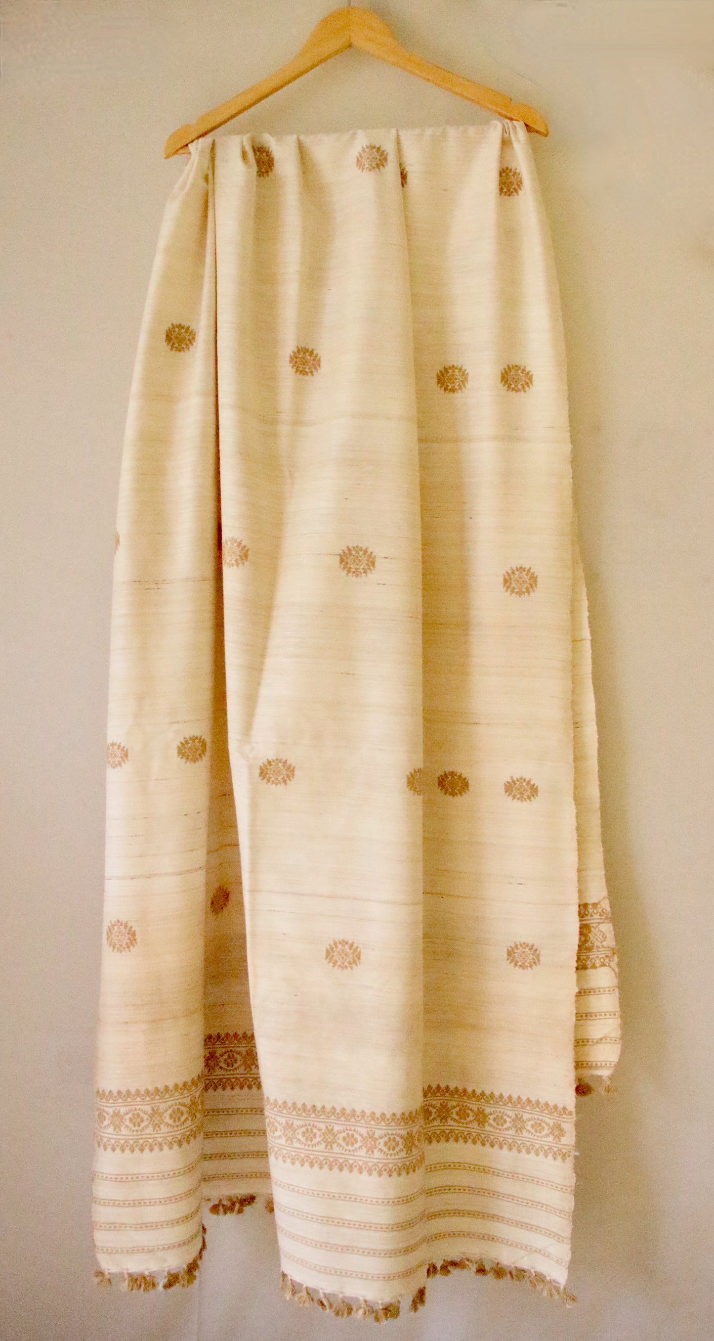 Handloom Eri Silk Shawl in hand spun yarns from Assam