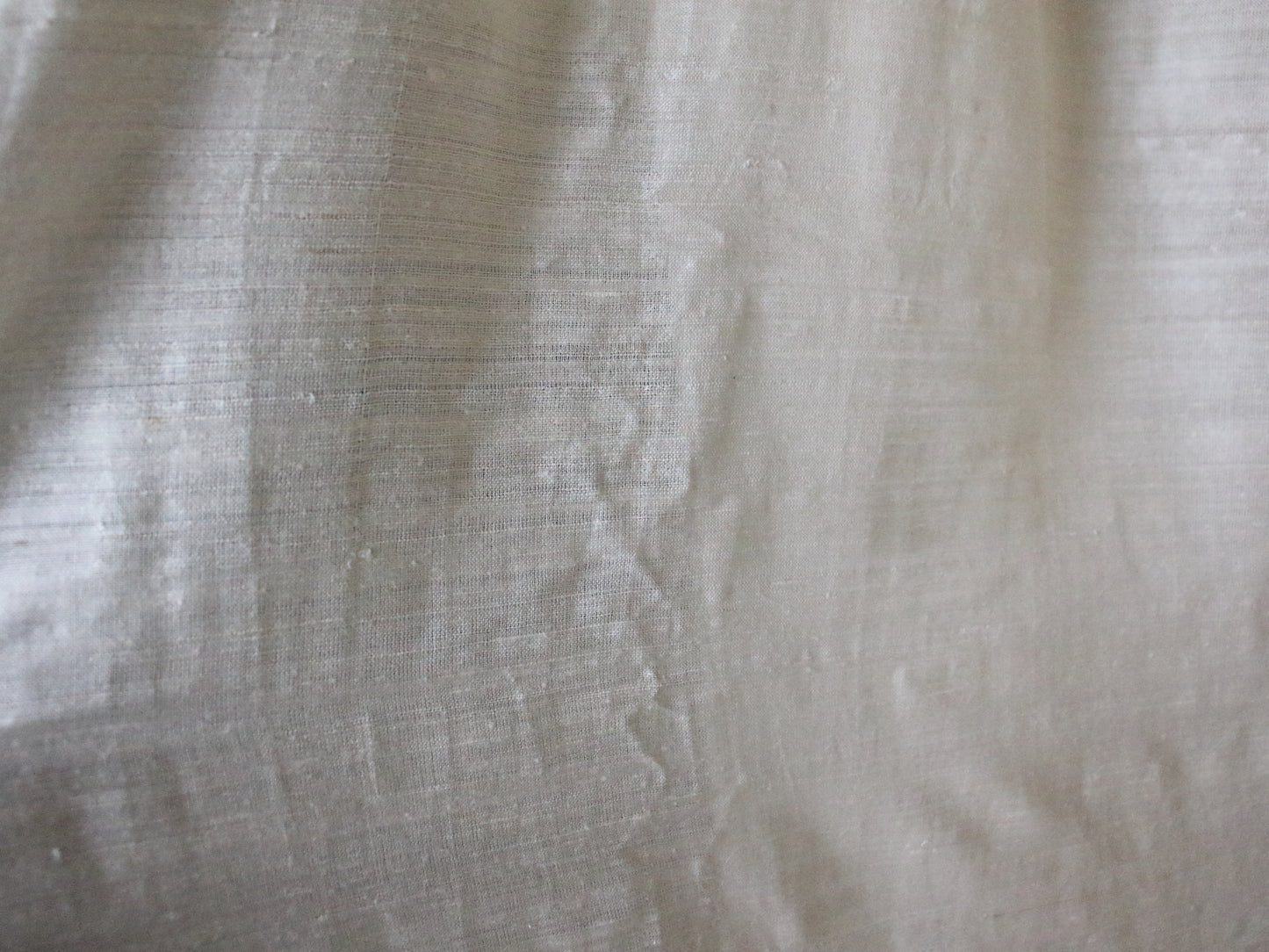 Handloom Mulberry Matka Silk in Natural off White  - width 45"