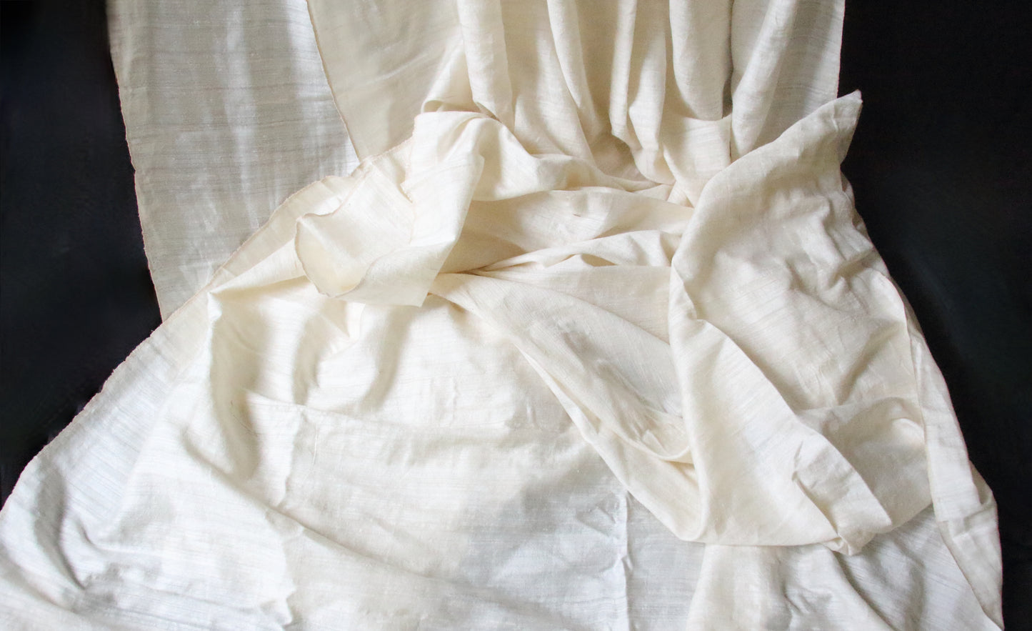 Handloom Mulberry Matka Silk in Natural off White  - width 45"