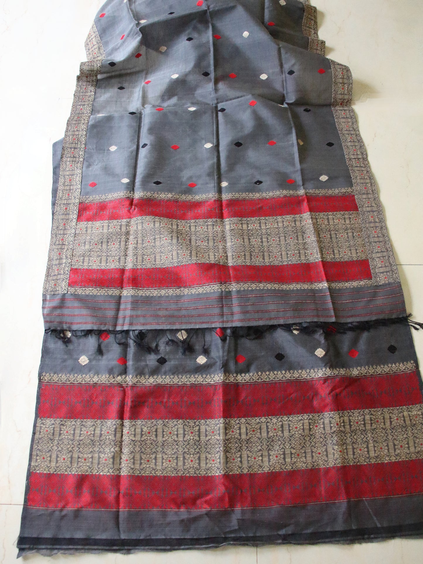 Natural Dyed  Grey Cotton Silk Handloom Mekhela Chador Set