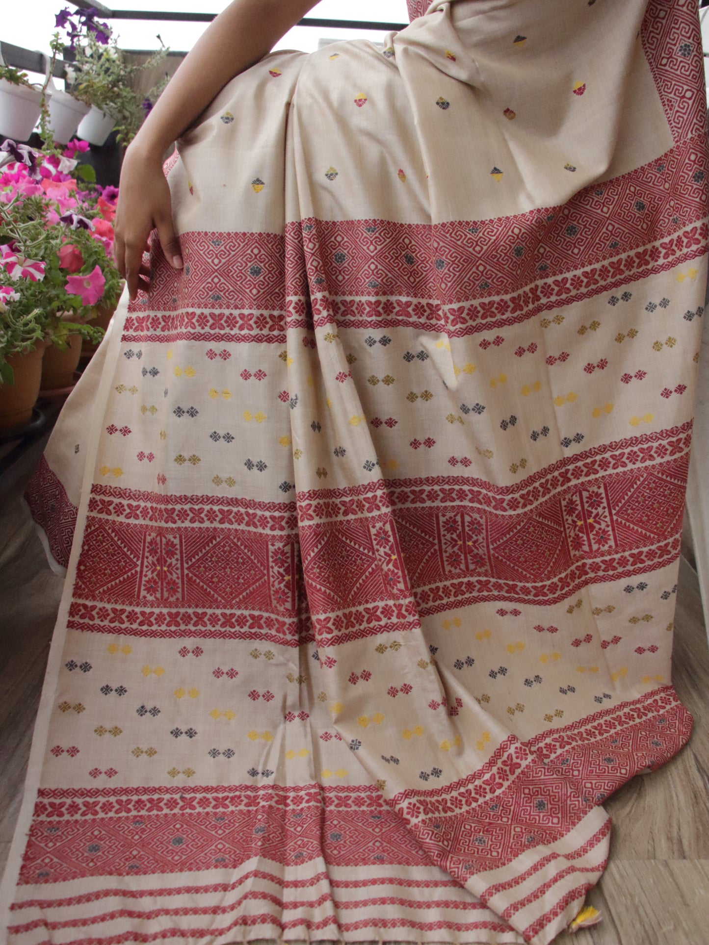 Natural Dyed Handloom Eri Silk Saree from Assam , India