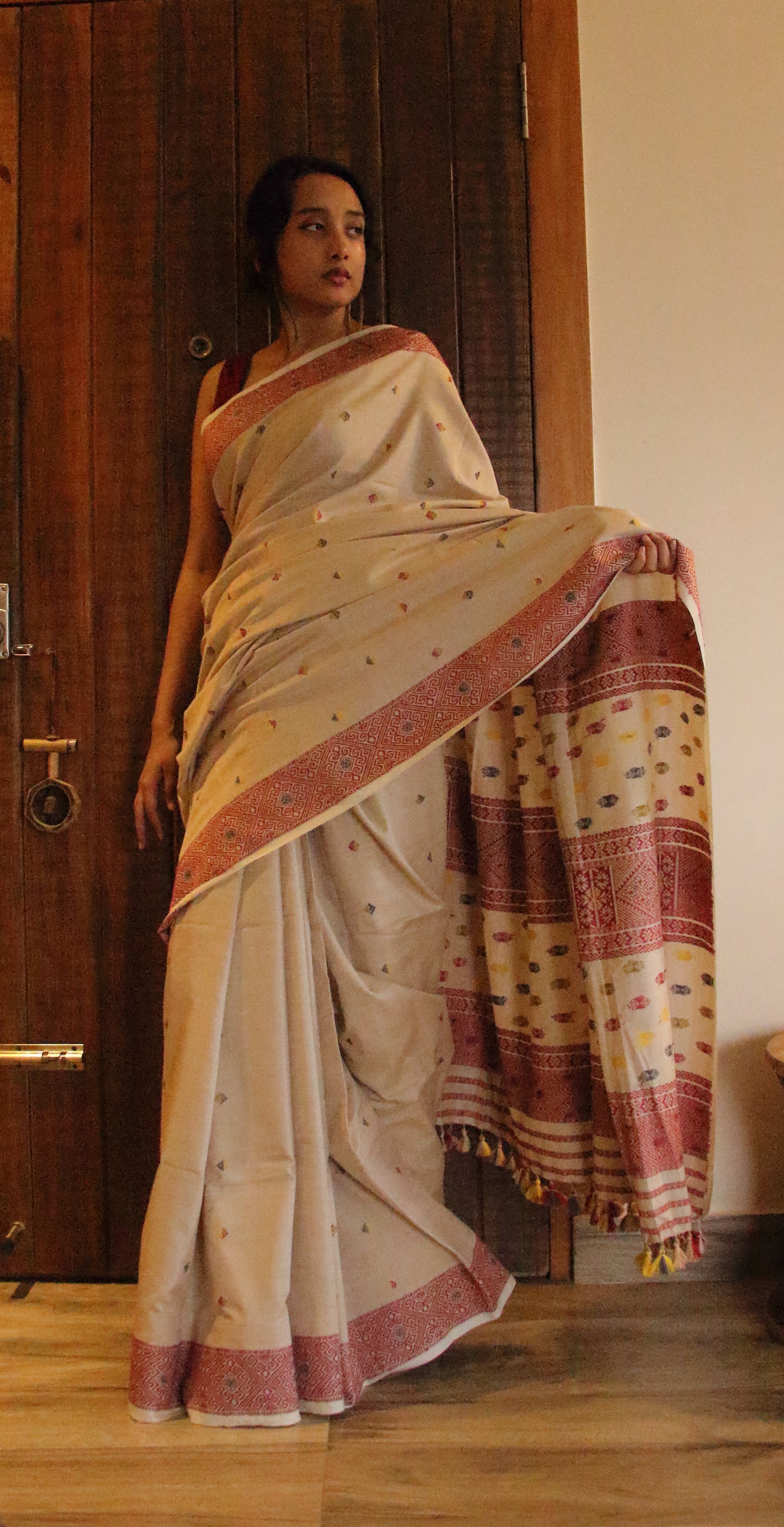 Natural Dyed Handloom Eri Silk Saree from Assam , India