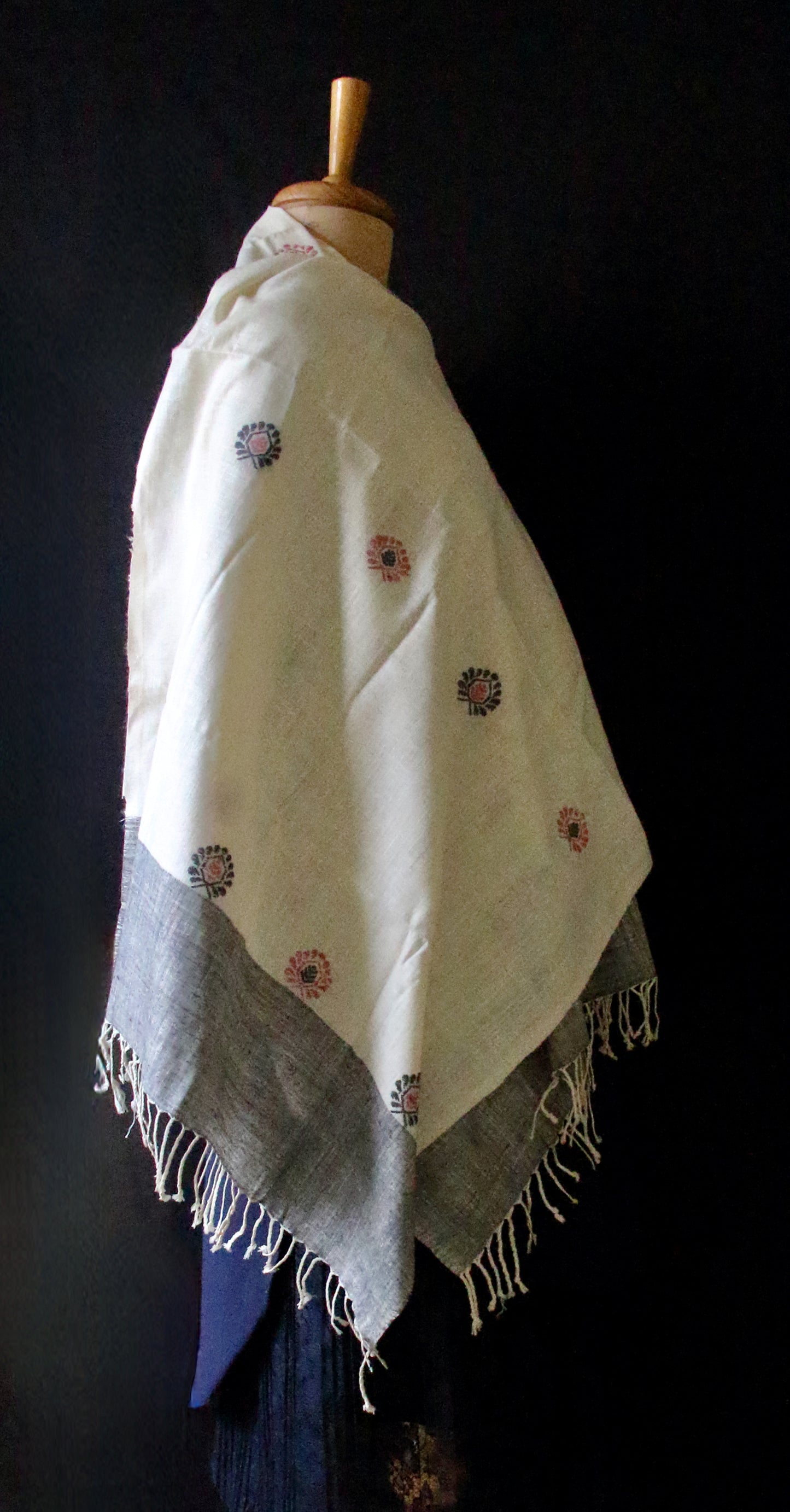 Eri Silk  Handwoven Stole / Scarf  from Assam