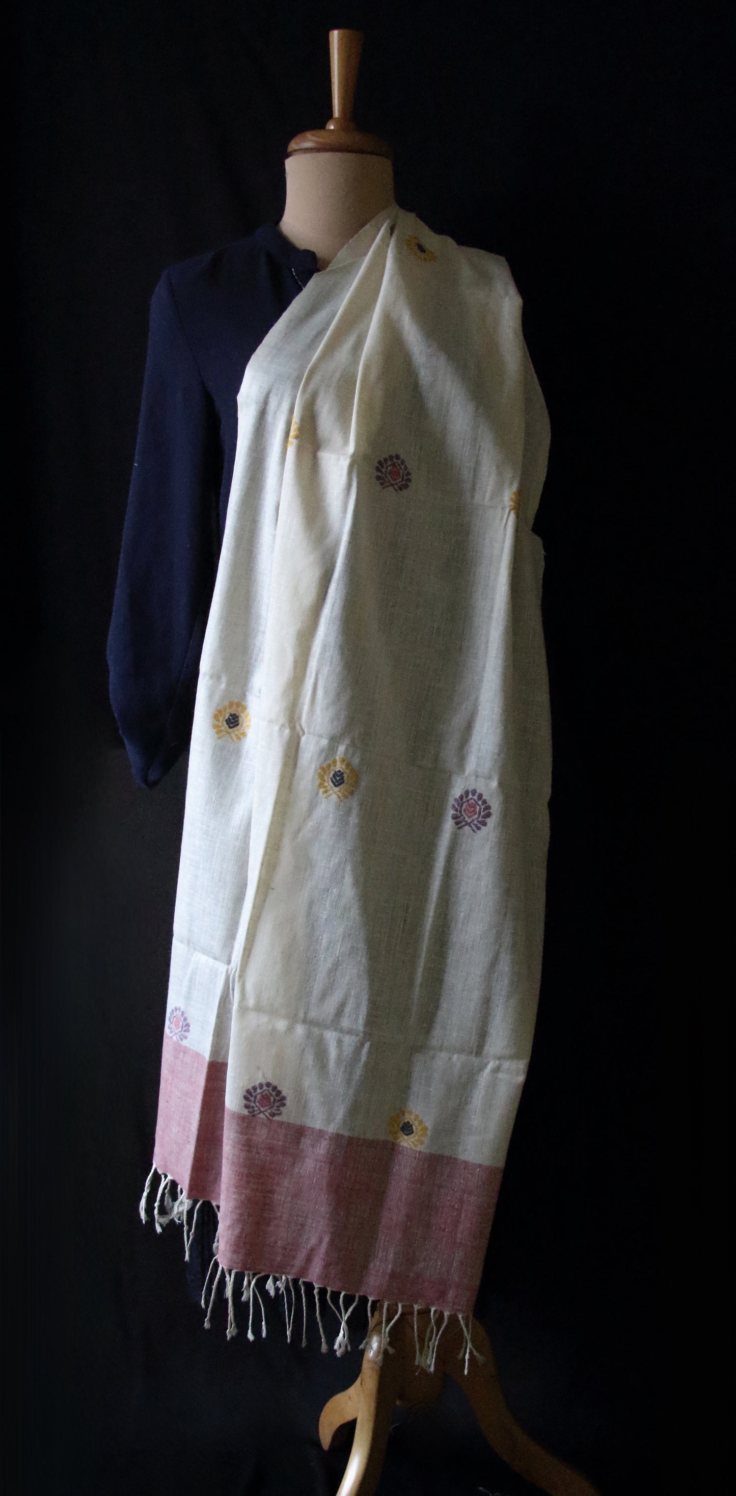 Eri Silk  Handwoven Stole / Scarf  from Assam