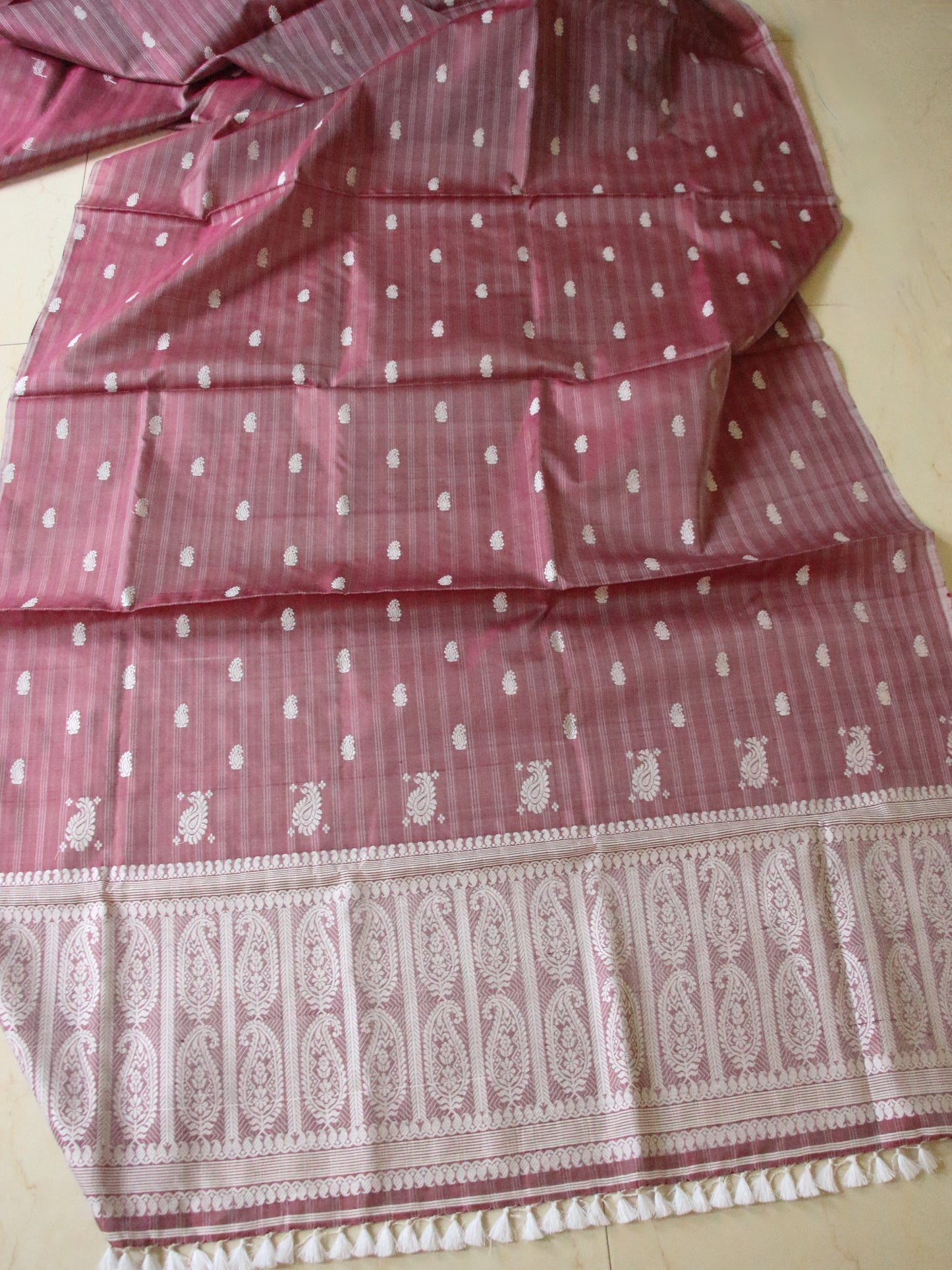 Purple Handloom Silk Saree with chequered effect from Assam