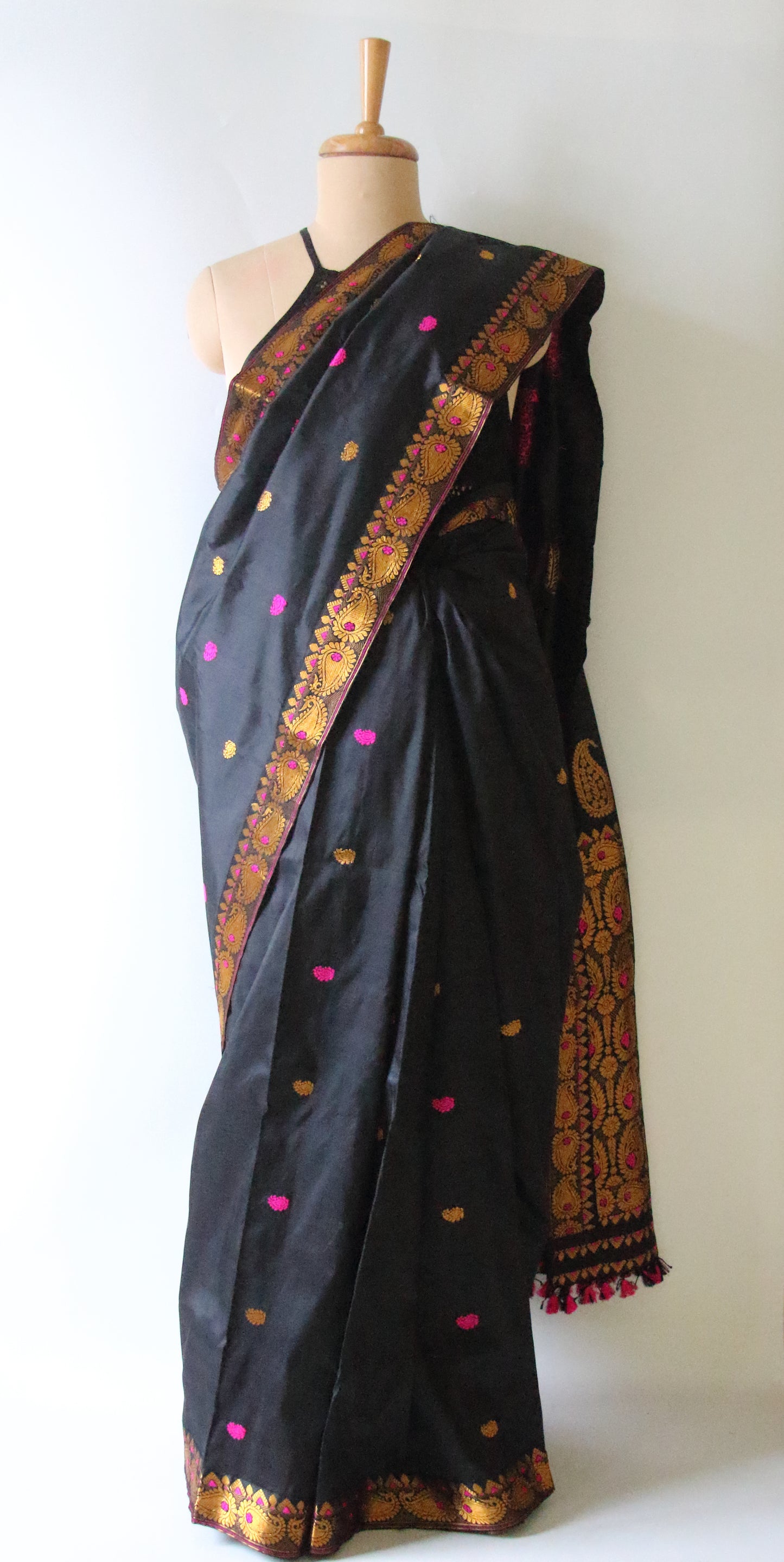 Black Colour Handloom Mulberry Silk Saree from Assam