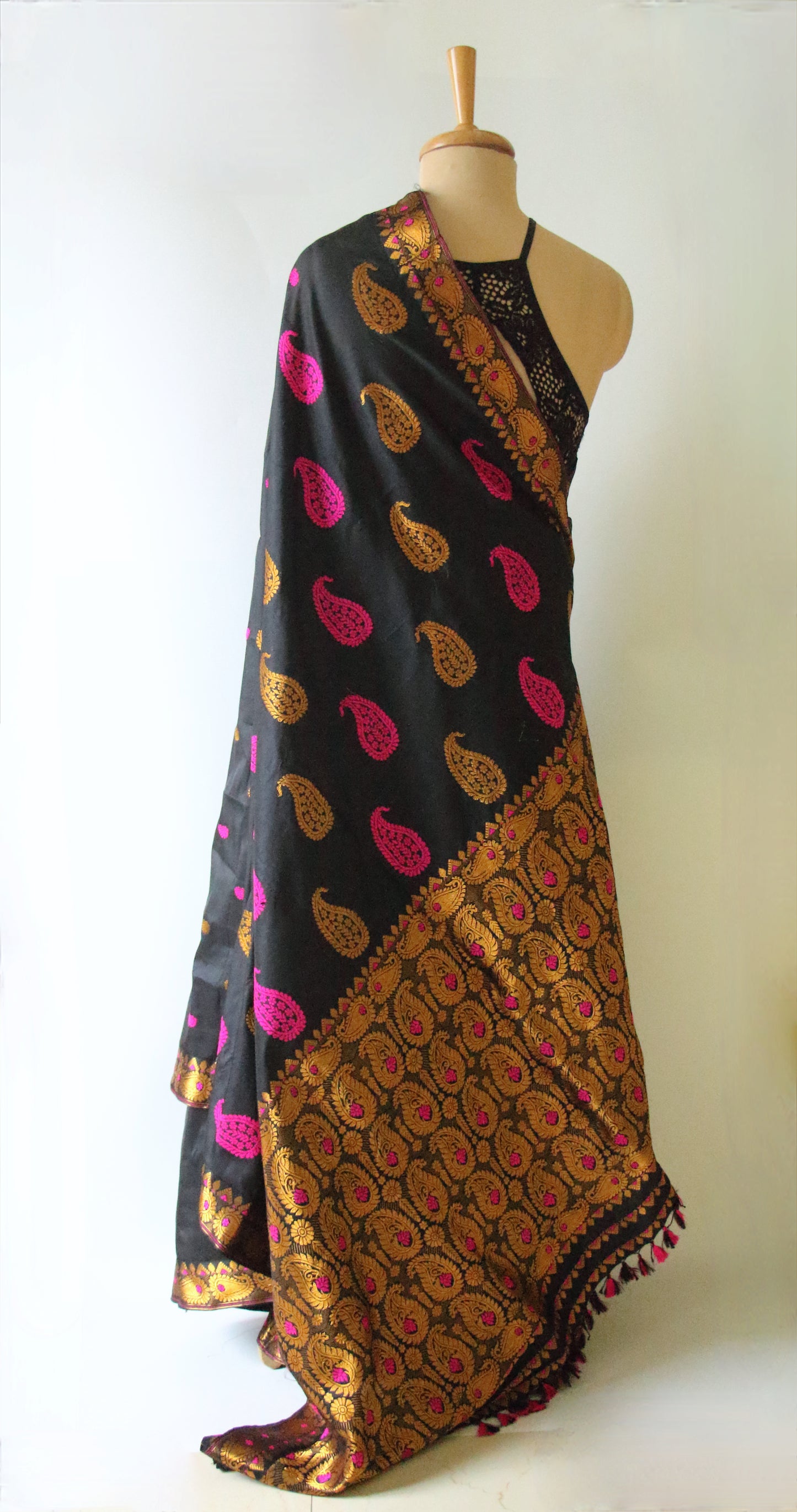 Black Colour Handloom Mulberry Silk Saree from Assam