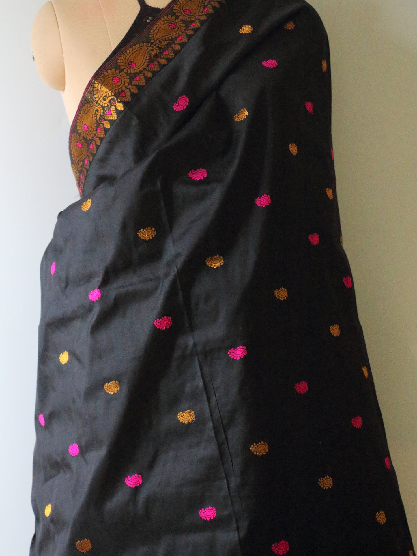 Black Colour Handloom Mulberry Silk Saree from Assam