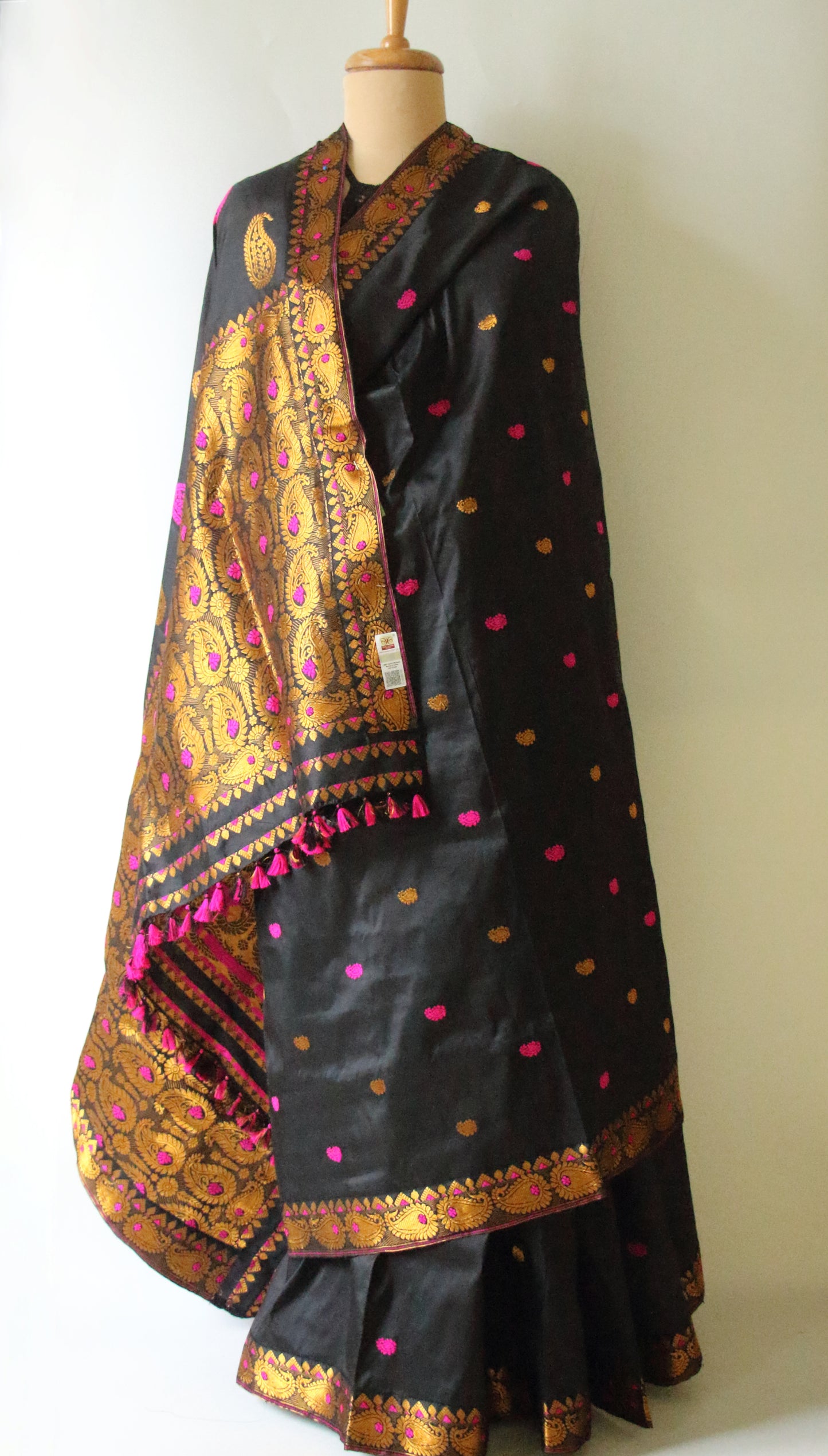 Black Colour Handloom Mulberry Silk Saree from Assam