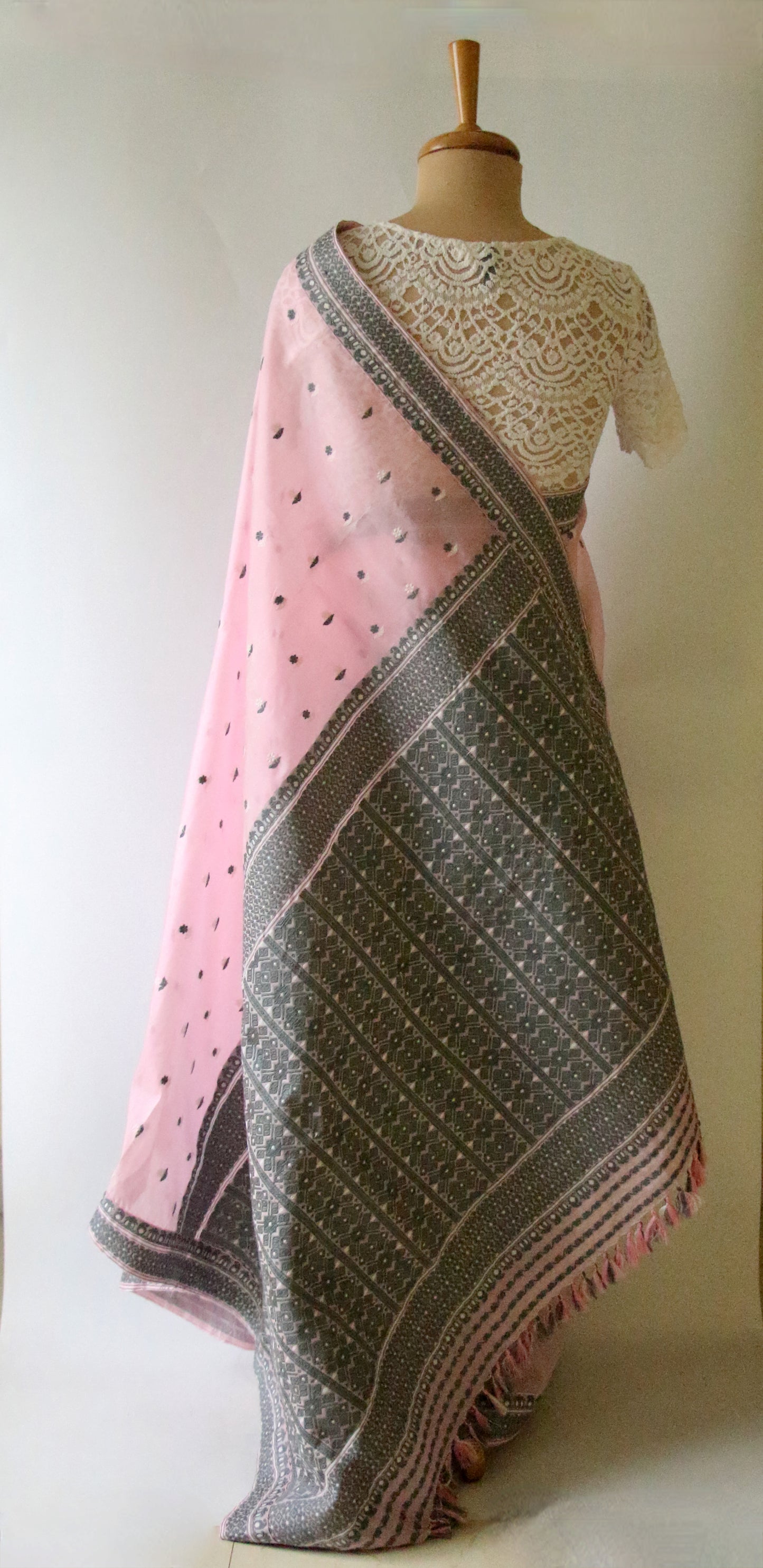 Soft Pink  Handloom Mulberry Silk / Organza  Saree  from Assam