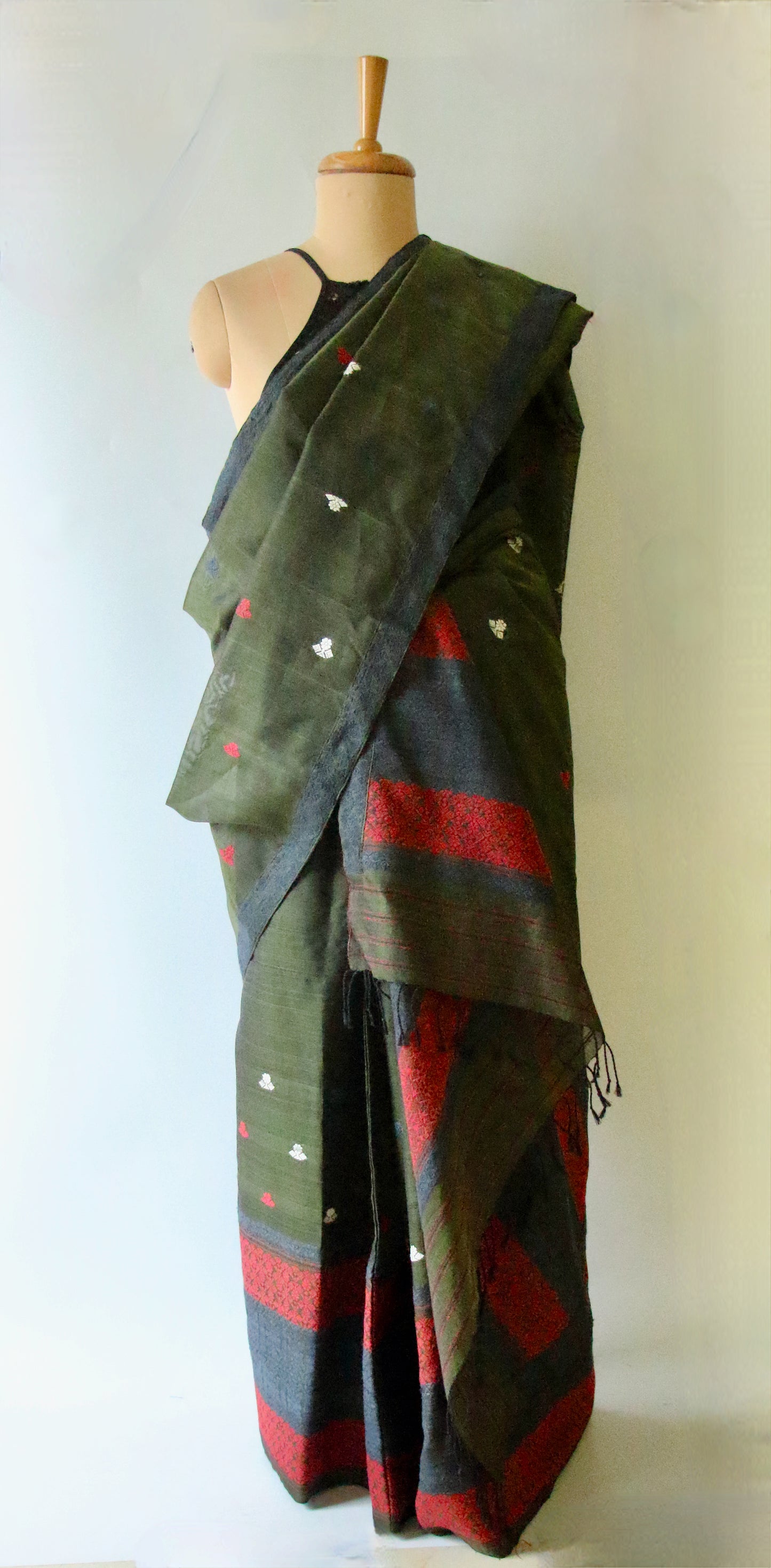 Natural Dyed Bottle Green Cotton Silk Handloom Mekhela Chador Set from Assam