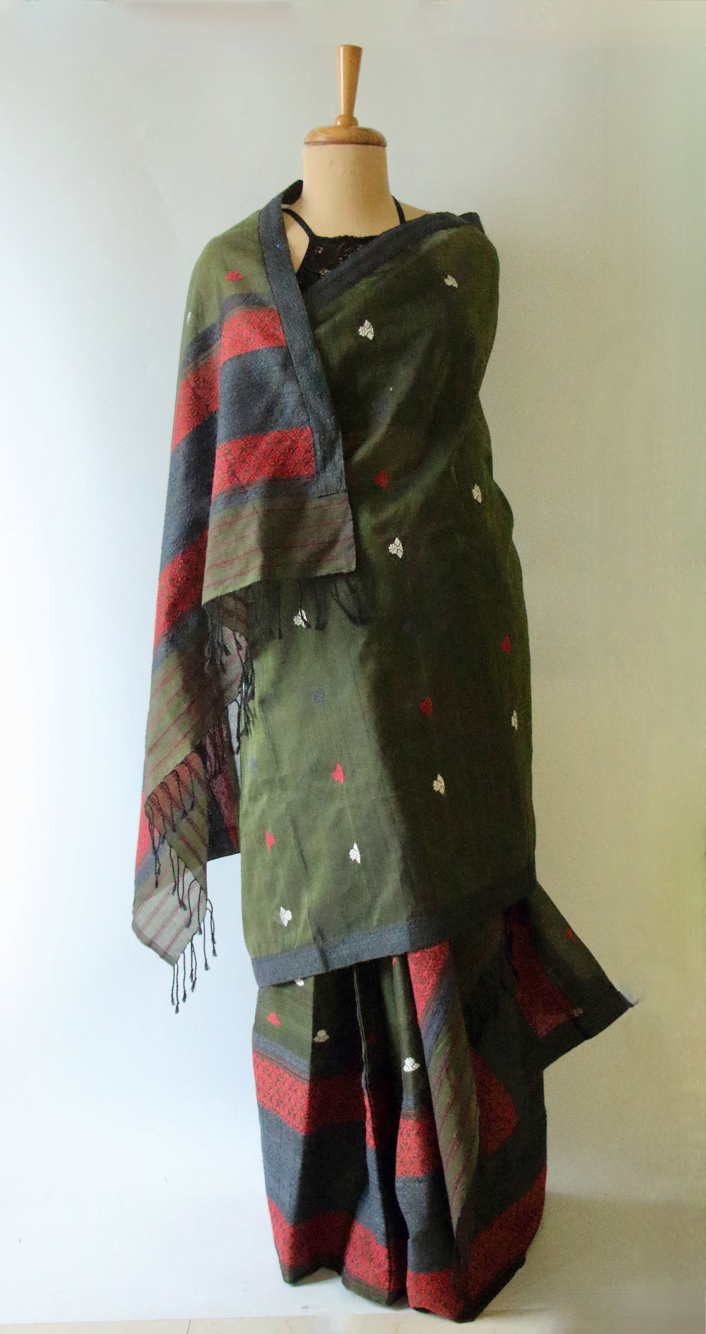 Natural Dyed Bottle Green Cotton Silk Handloom Mekhela Chador Set from Assam