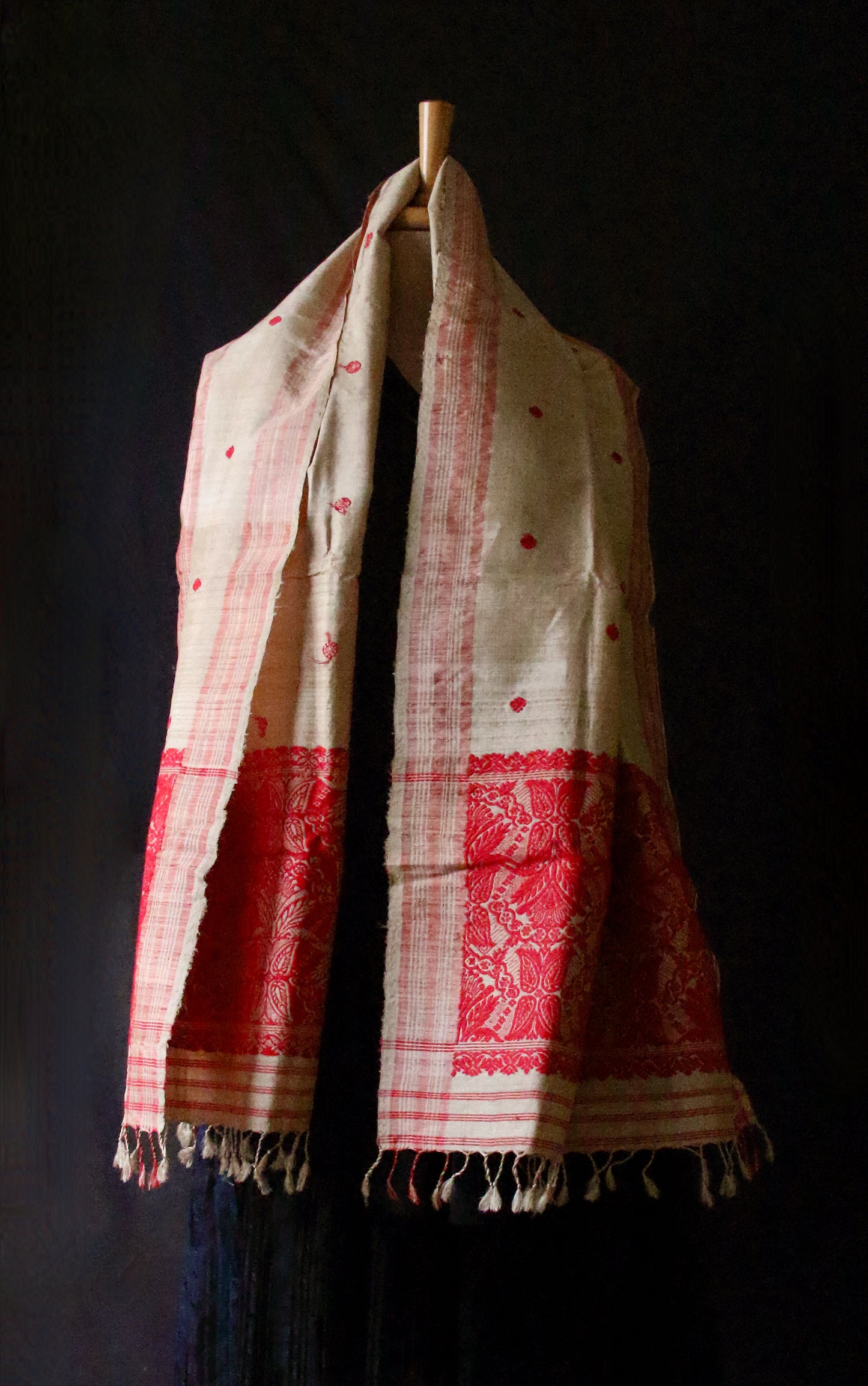 Handloom Traditional Muga Silk Shawl / Gamucha from Assam