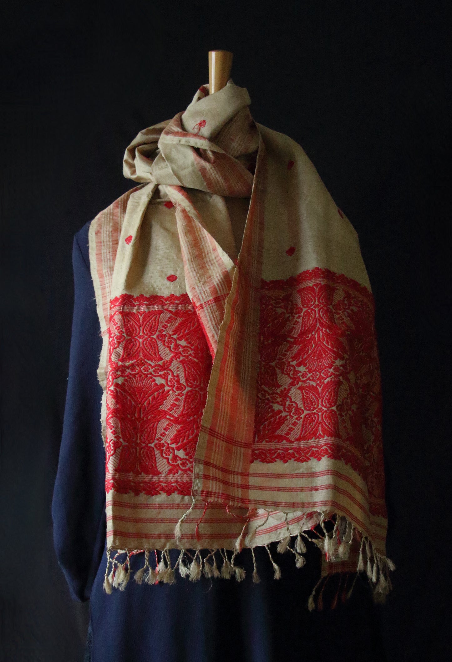Handloom Traditional Muga Silk Shawl / Gamucha from Assam
