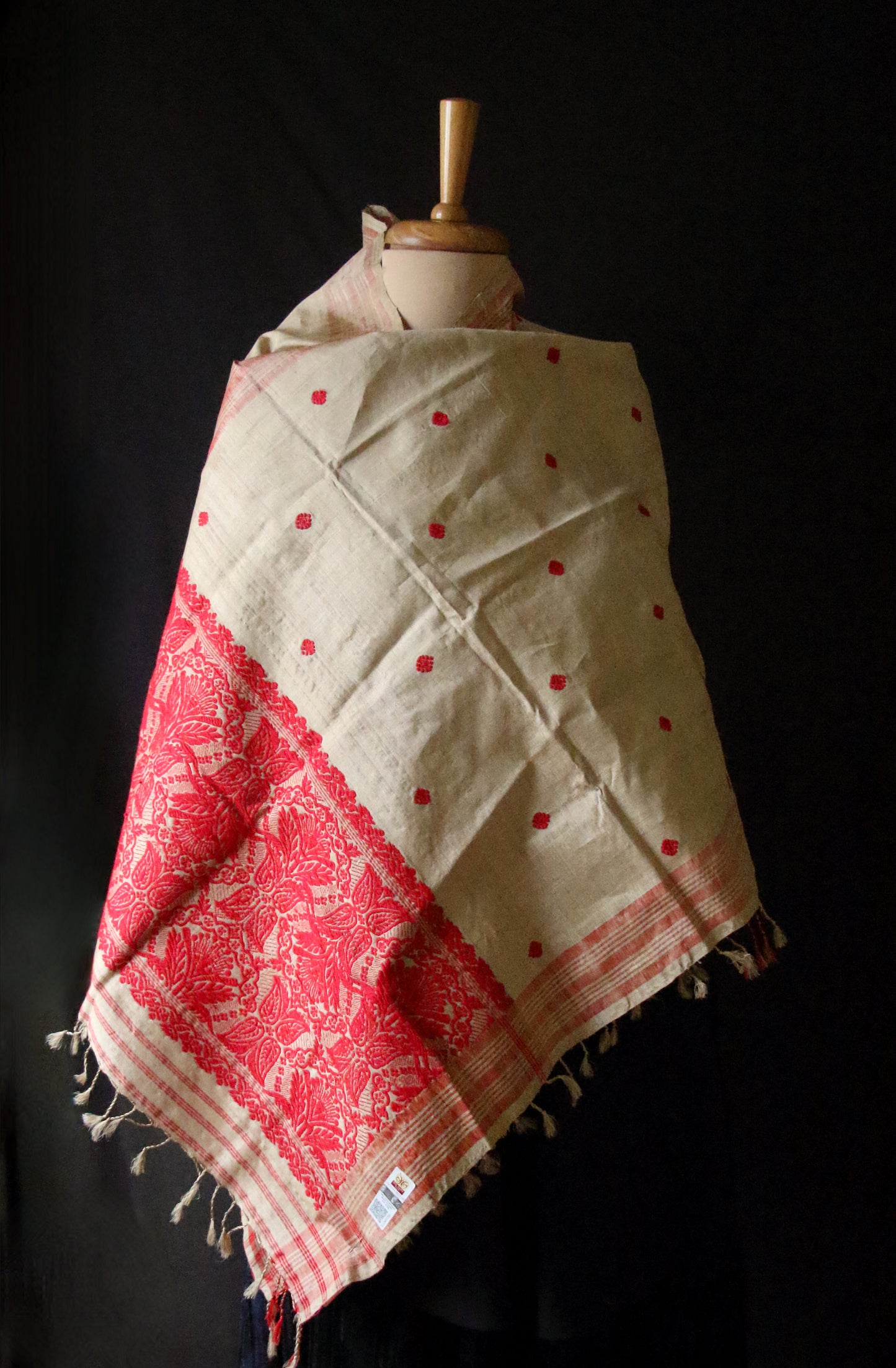 Handloom Traditional Muga Silk Shawl / Gamucha from Assam